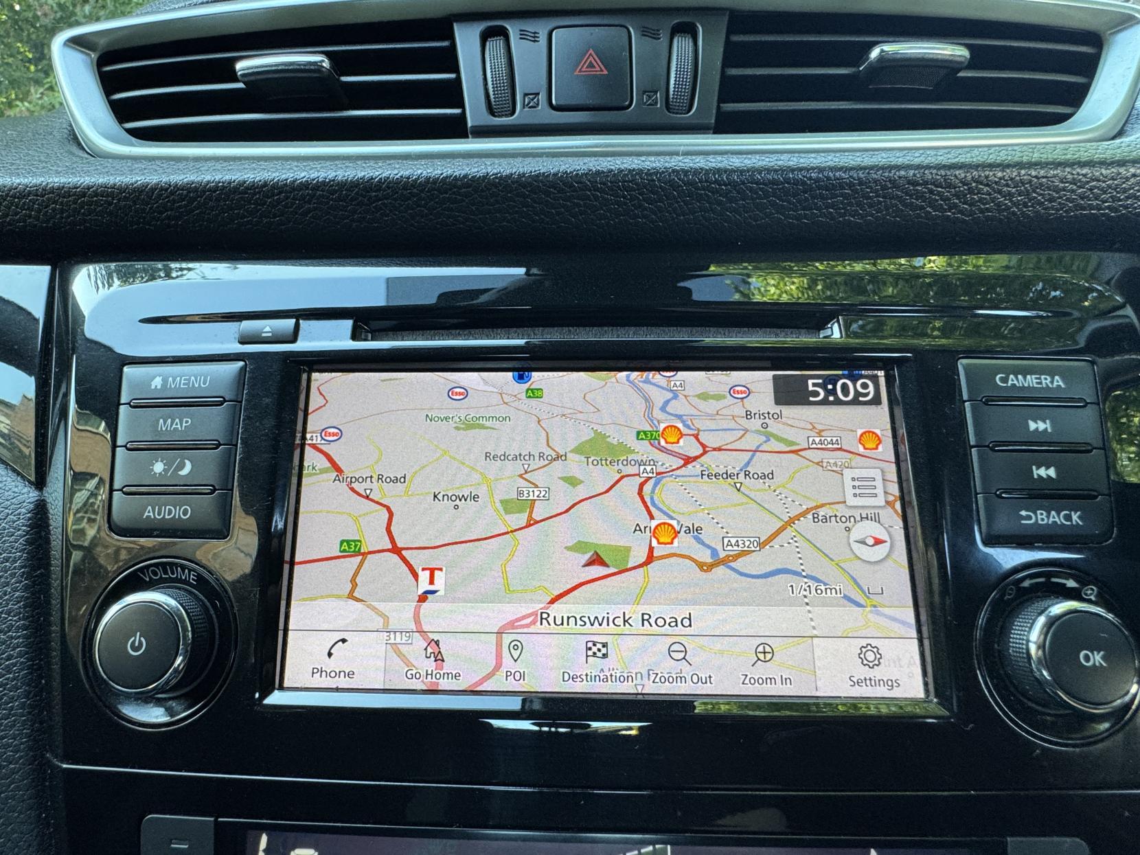 Nissan Qashqai 1.2 DIG-T N-Connecta SUV 5dr Petrol XTRON Euro 6 (s/s) (115 ps)