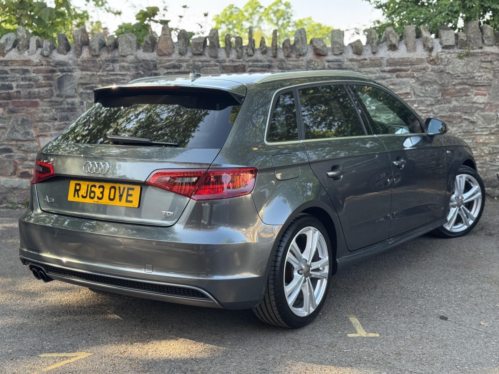 Audi A3 2.0 TDI S line Sportback 5dr Diesel Manual Euro 5 (s/s) (150 ps)