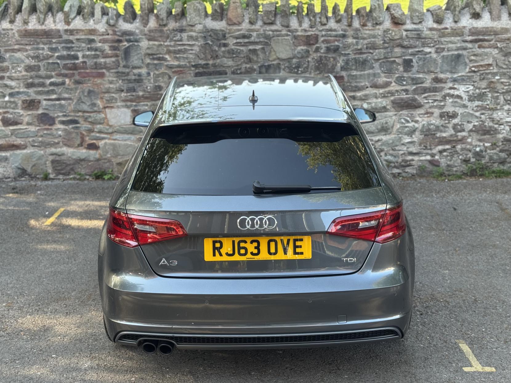 Audi A3 2.0 TDI S line Sportback 5dr Diesel Manual Euro 5 (s/s) (150 ps)