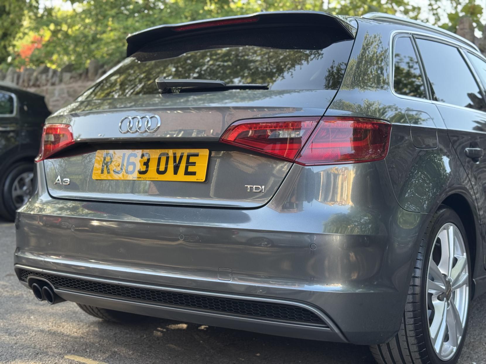 Audi A3 2.0 TDI S line Sportback 5dr Diesel Manual Euro 5 (s/s) (150 ps)