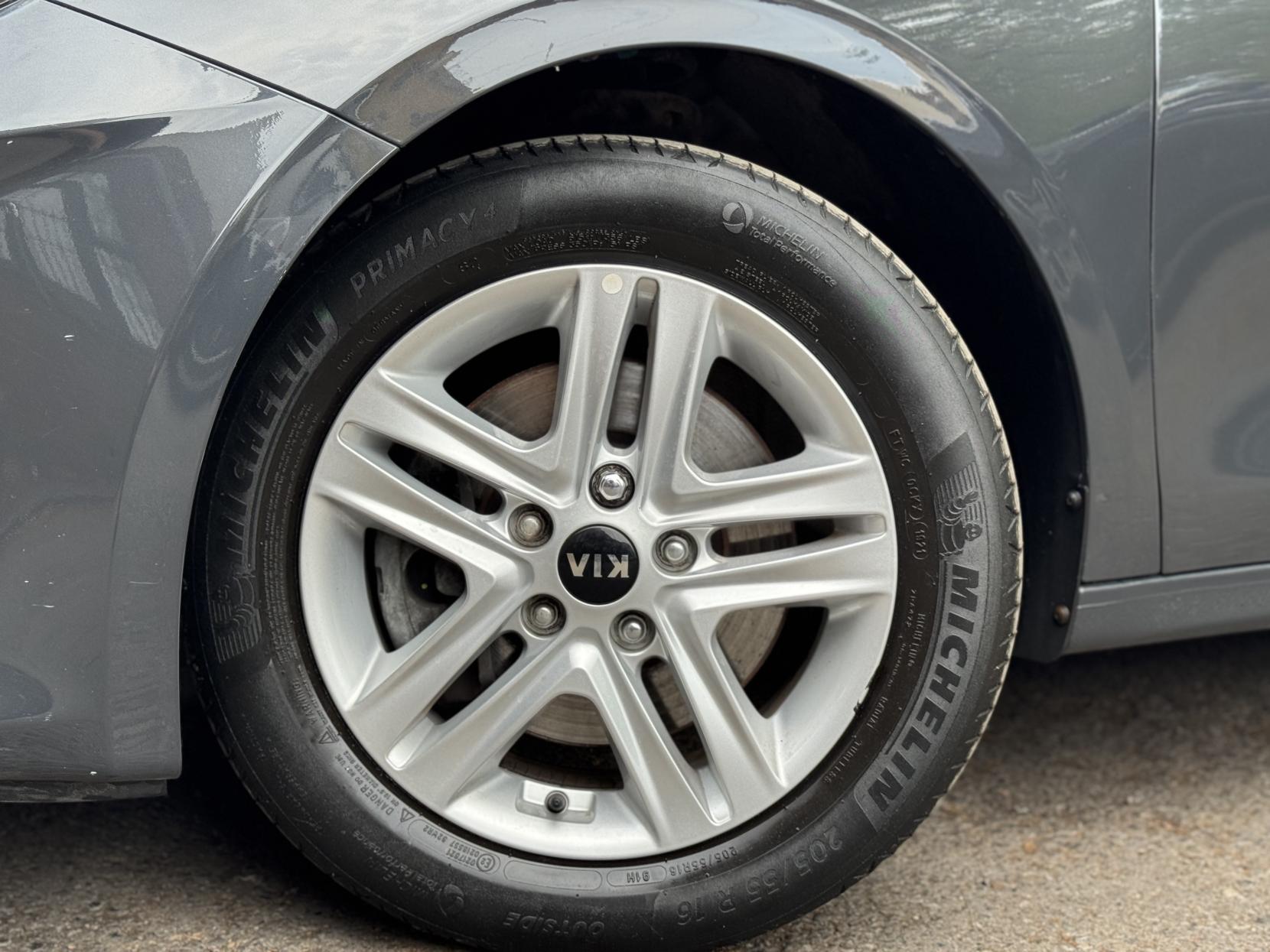 Kia Ceed 1.0 T-GDi 2 Hatchback 5dr Petrol Manual Euro 6 (s/s) (118 bhp)