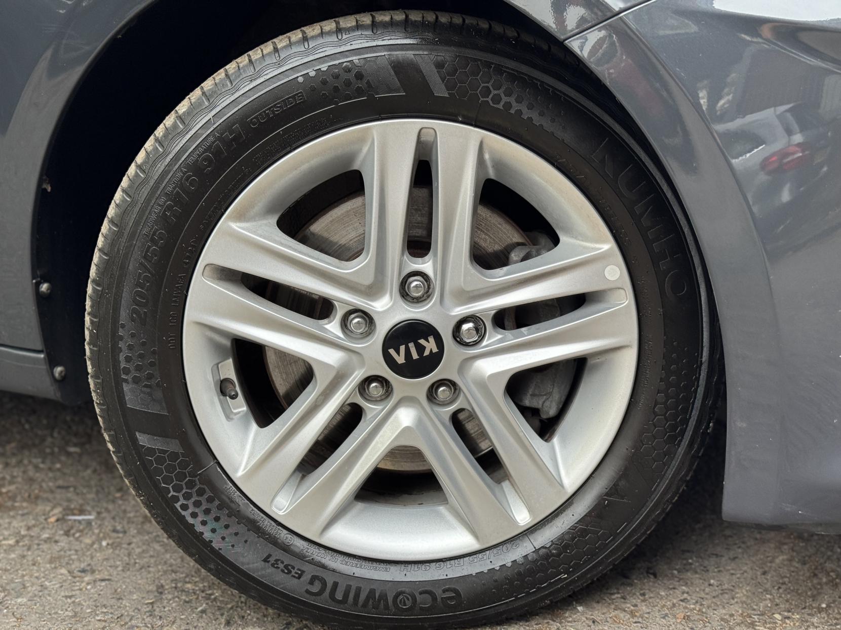 Kia Ceed 1.0 T-GDi 2 Hatchback 5dr Petrol Manual Euro 6 (s/s) (118 bhp)