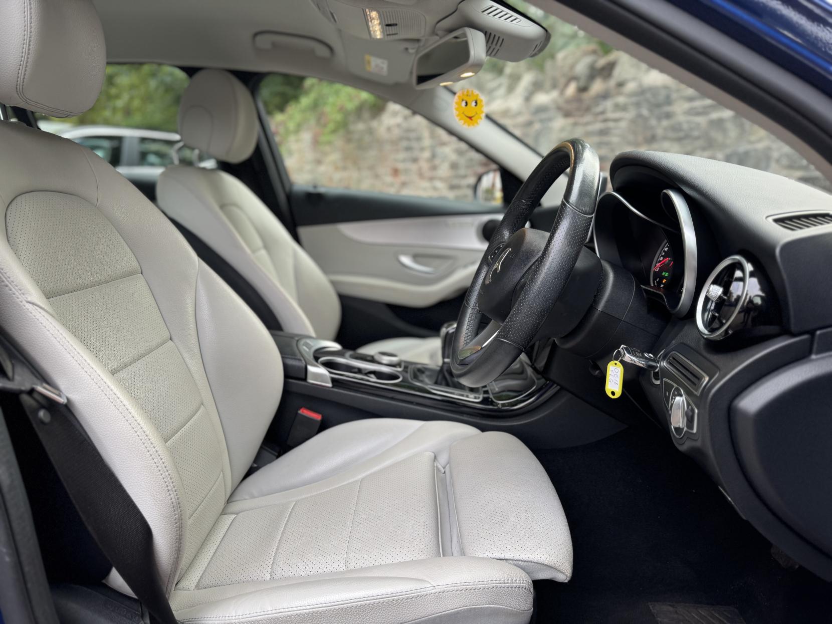 Mercedes-Benz C Class 2.1 C220d Sport Saloon 4dr Diesel Manual Euro 6 (s/s) (170 ps)