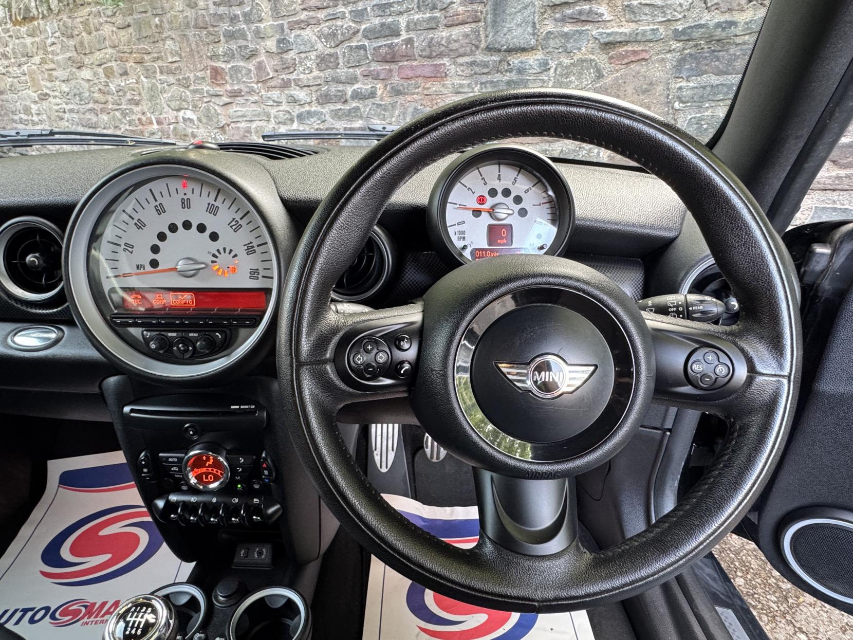 MINI Hatch 1.6 Cooper S Hatchback 3dr Petrol Manual Euro 5 (s/s) (184 ps)