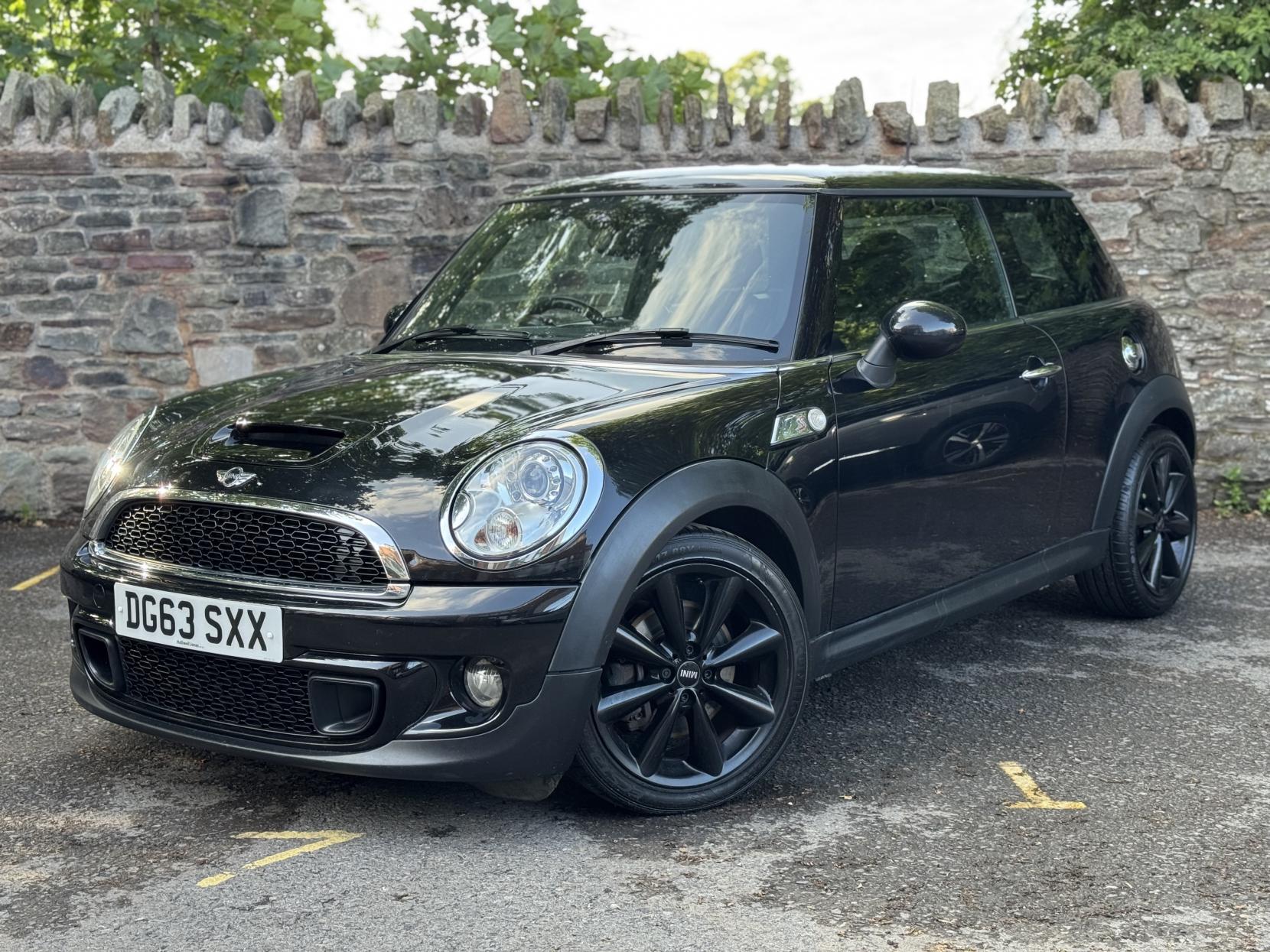 MINI Hatch 1.6 Cooper S Hatchback 3dr Petrol Manual Euro 5 (s/s) (184 ps)
