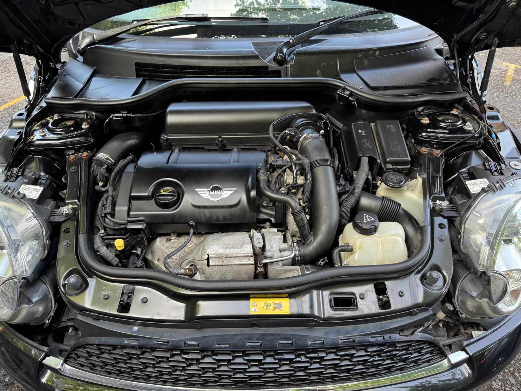 MINI Hatch 1.6 Cooper S Hatchback 3dr Petrol Manual Euro 5 (s/s) (184 ps)