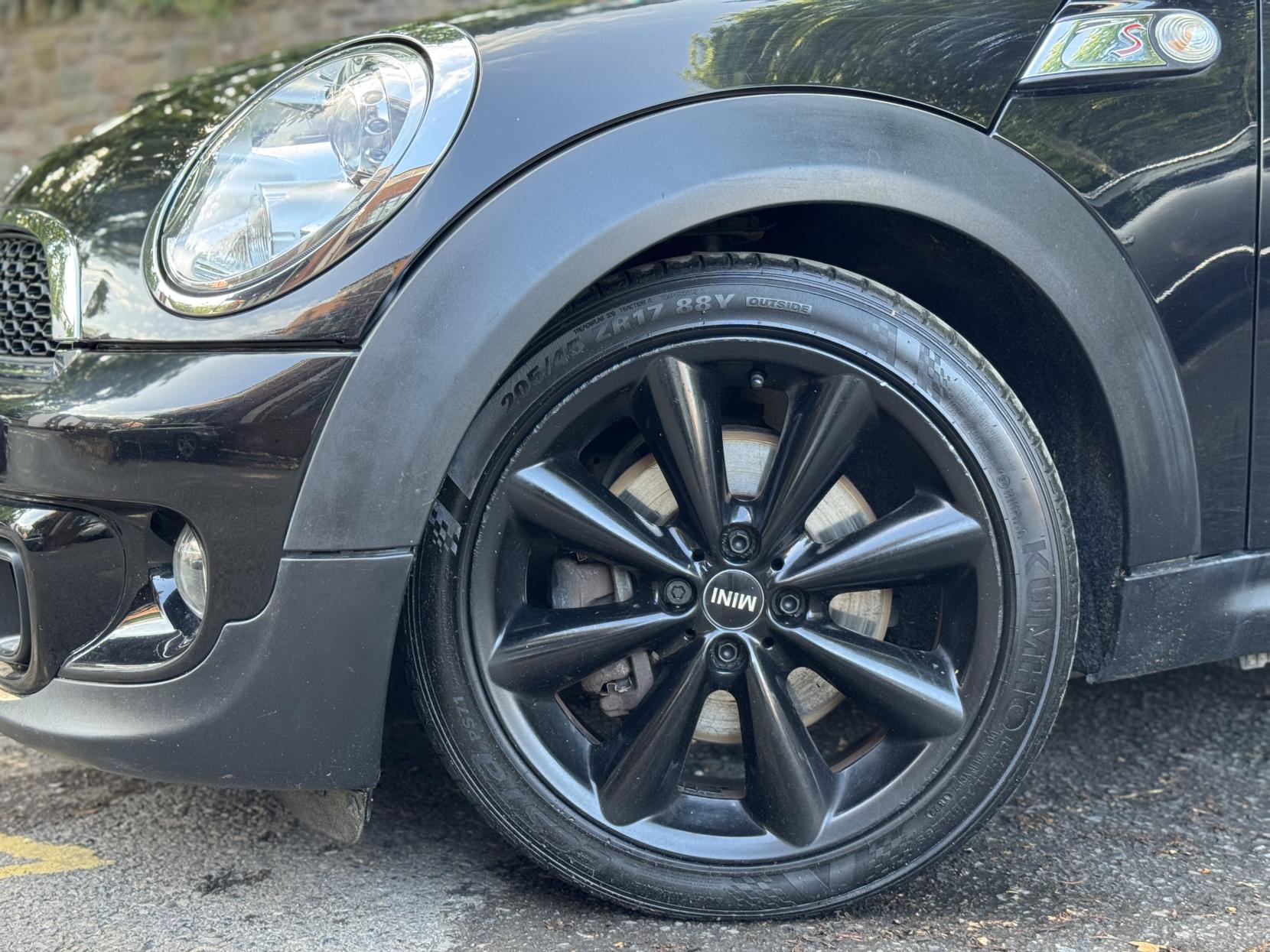MINI Hatch 1.6 Cooper S Hatchback 3dr Petrol Manual Euro 5 (s/s) (184 ps)