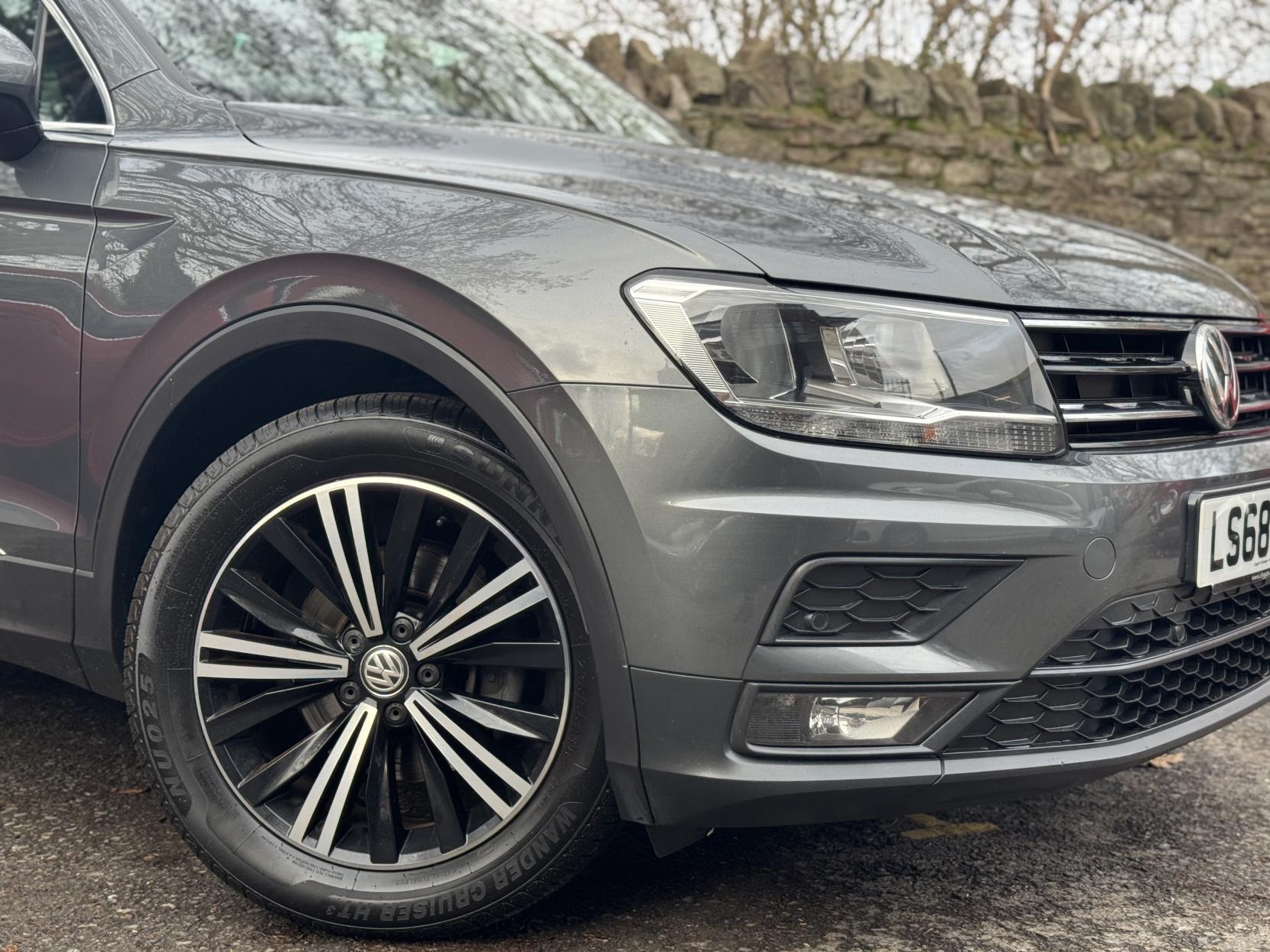 Volkswagen Tiguan 1.4 TSI SE Navigation SUV 5dr Petrol Manual Euro 6 (s/s) (125 ps)