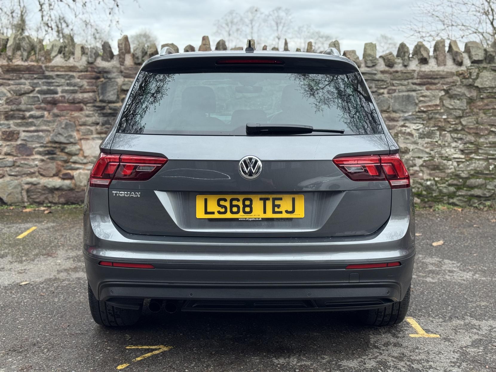 Volkswagen Tiguan 1.4 TSI SE Navigation SUV 5dr Petrol Manual Euro 6 (s/s) (125 ps)