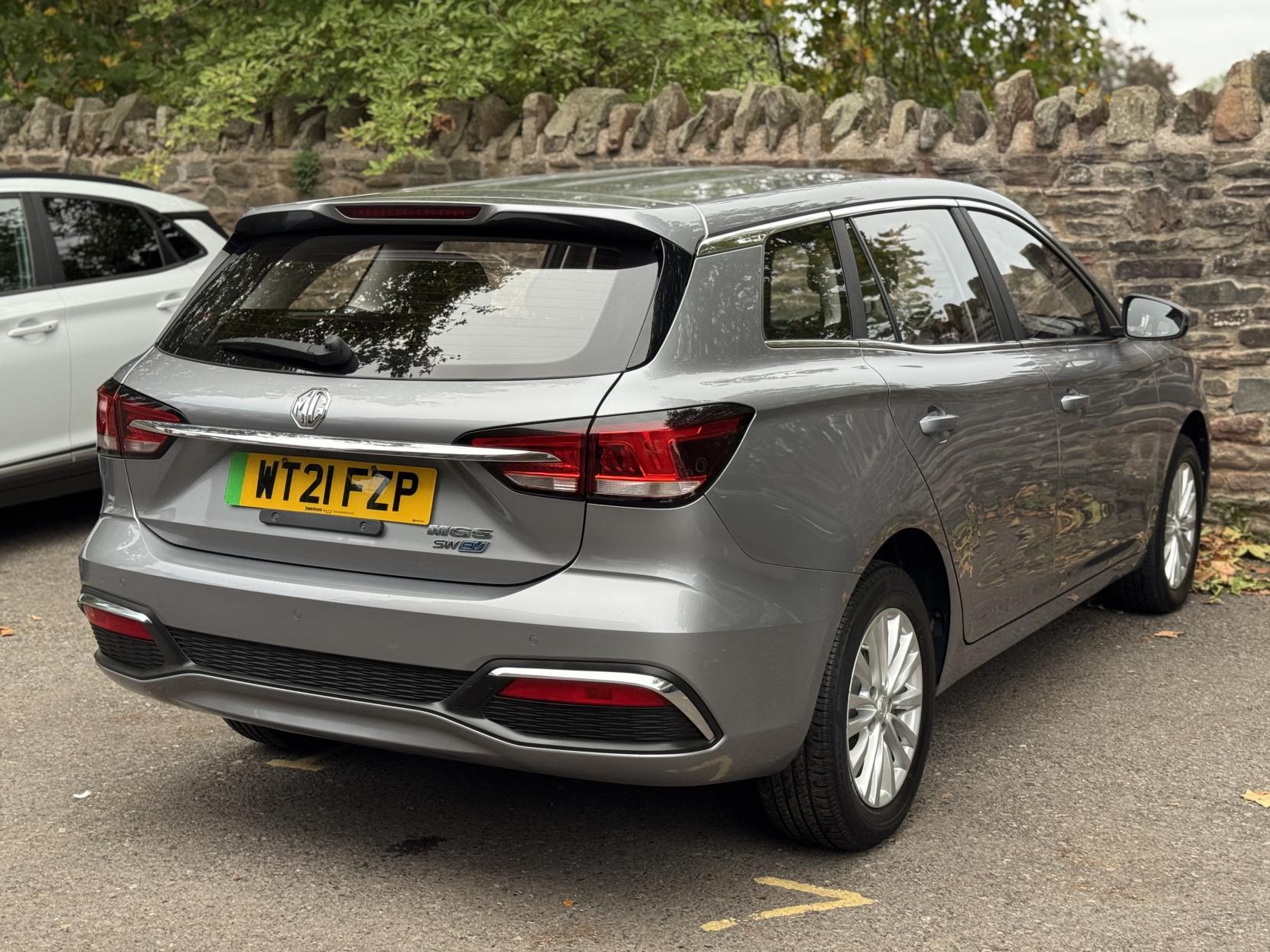 MG MG5 52.5kWh Excite Estate 5dr Electric Auto (156 ps)