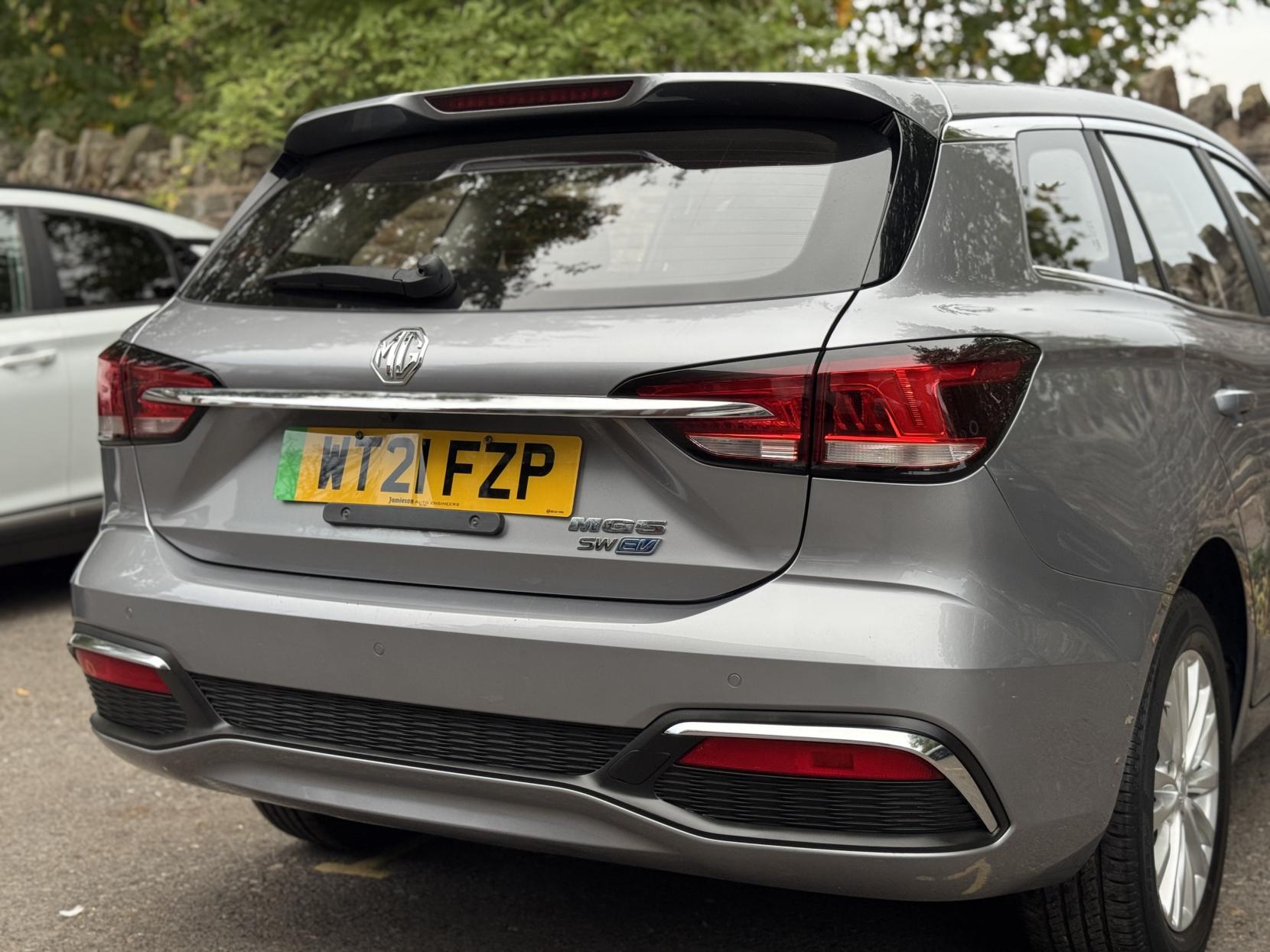 MG MG5 52.5kWh Excite Estate 5dr Electric Auto (156 ps)