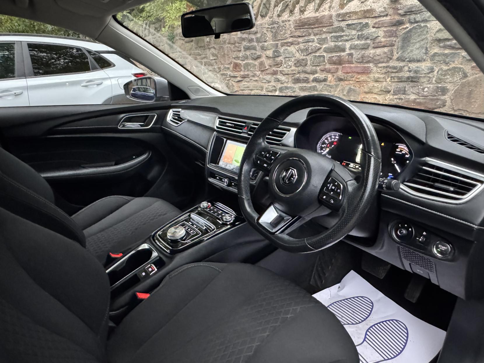 MG MG5 52.5kWh Excite Estate 5dr Electric Auto (156 ps)