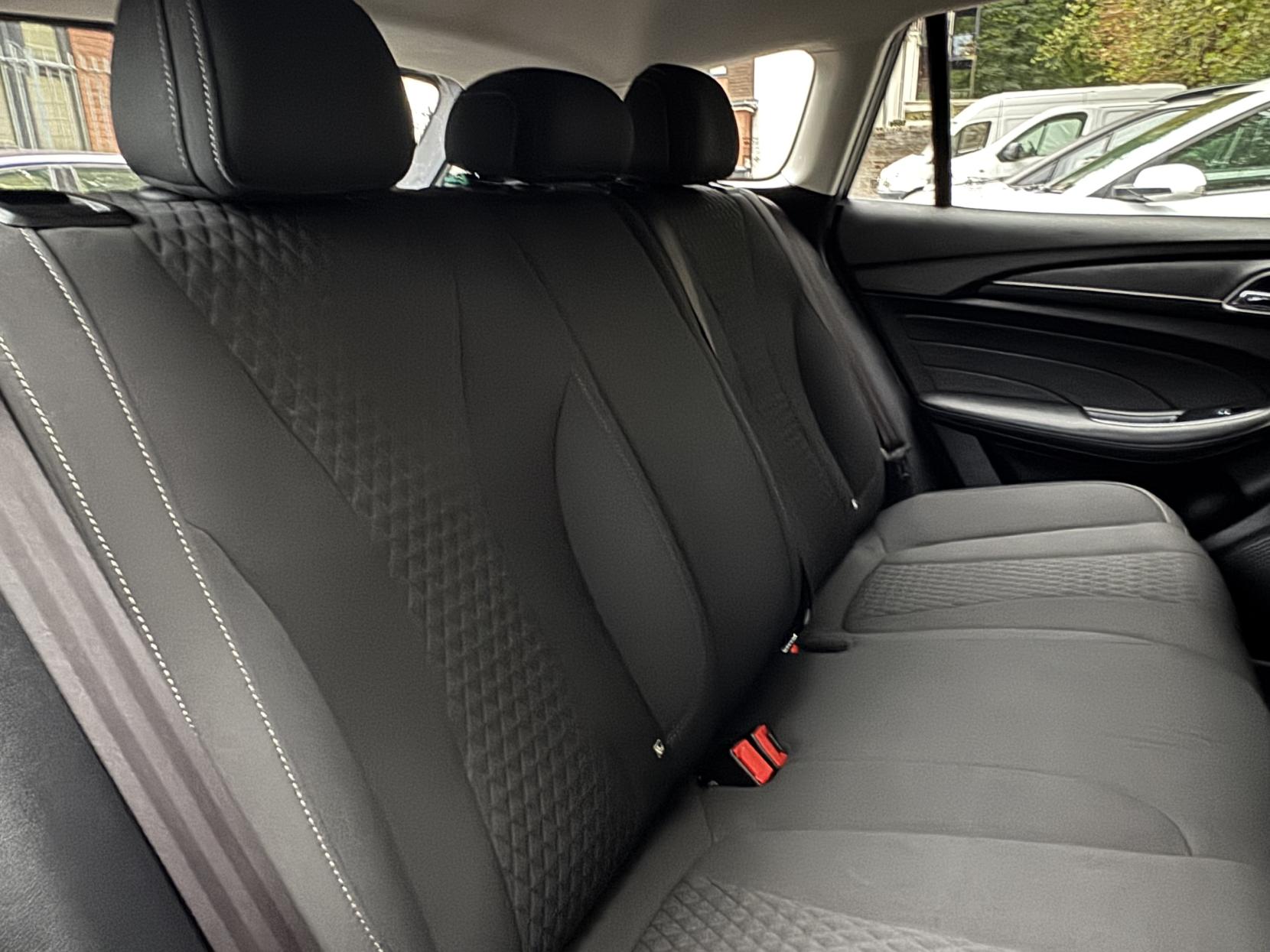 MG MG5 52.5kWh Excite Estate 5dr Electric Auto (156 ps)