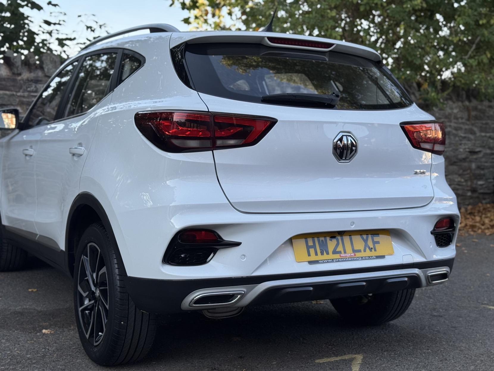 MG MG ZS 1.5 VTi-TECH Exclusive SUV 5dr Petrol Manual Euro 6 (s/s) (106 ps)