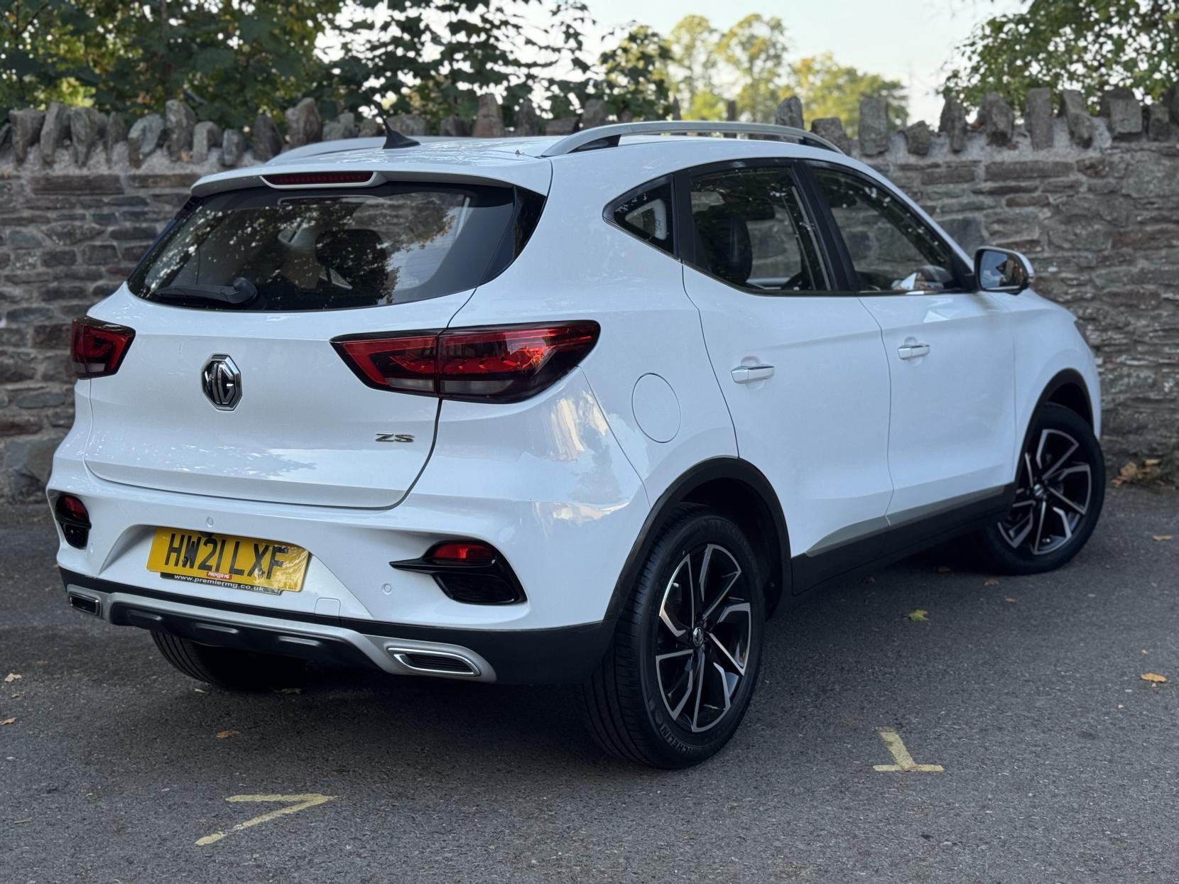 MG MG ZS 1.5 VTi-TECH Exclusive SUV 5dr Petrol Manual Euro 6 (s/s) (106 ps)