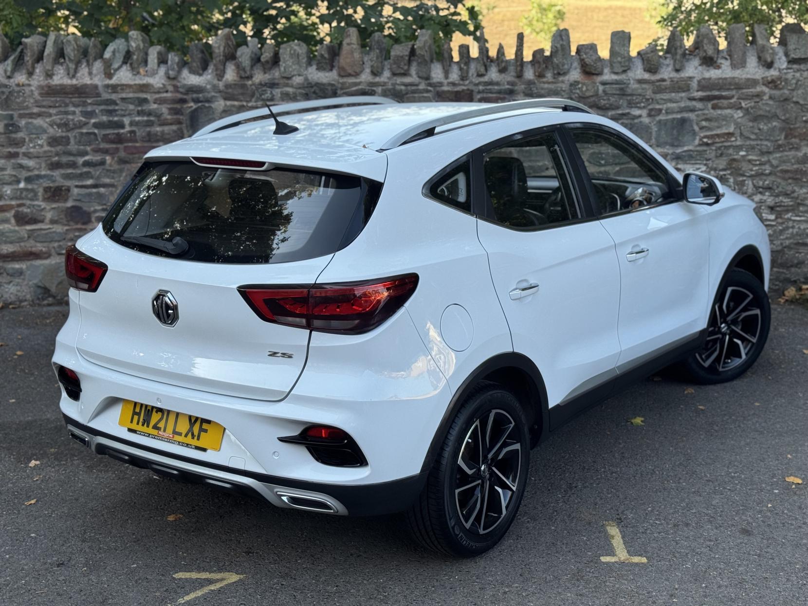 MG MG ZS 1.5 VTi-TECH Exclusive SUV 5dr Petrol Manual Euro 6 (s/s) (106 ps)