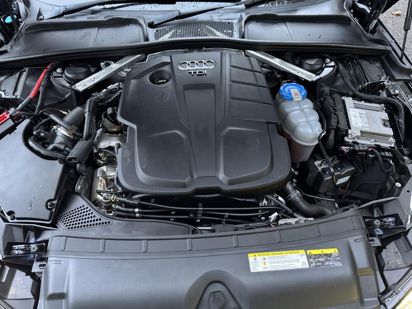 Audi A4 2.0 TDI S line Saloon 4dr Diesel Manual Euro 6 (s/s) (150 ps)