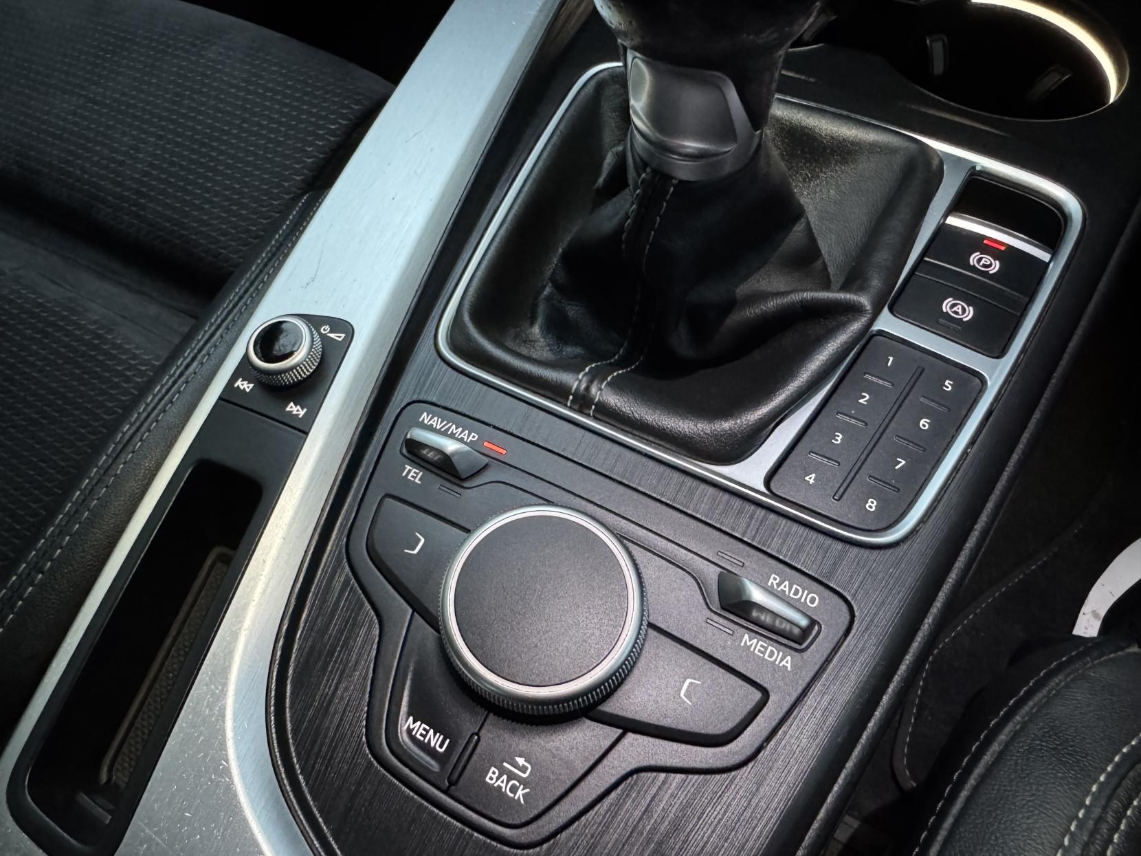 Audi A4 2.0 TDI S line Saloon 4dr Diesel Manual Euro 6 (s/s) (150 ps)