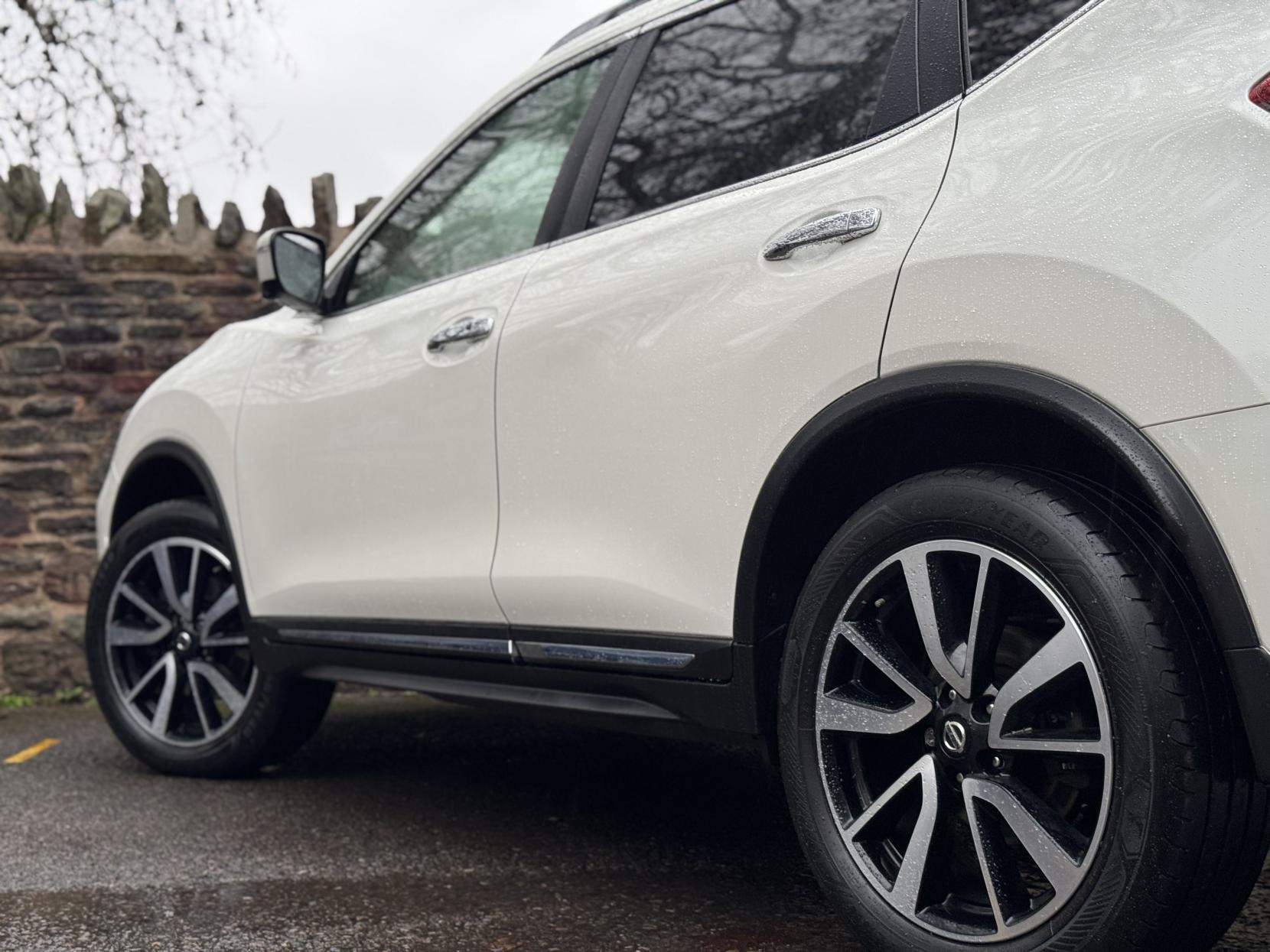 Nissan X-Trail 1.3 DIG-T Tekna SUV 5dr Petrol DCT Auto Euro 6 (s/s) (160 ps)