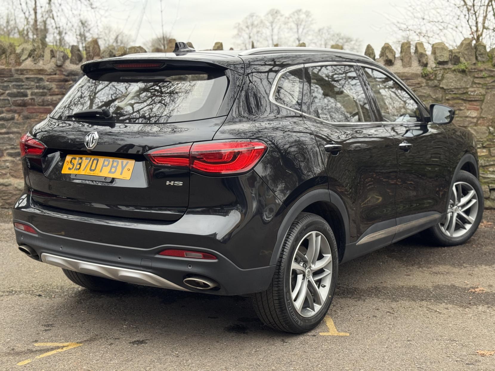 MG MG HS 1.5 T-GDI Exclusive SUV 5dr Petrol Manual Euro 6 (s/s) (162 ps)