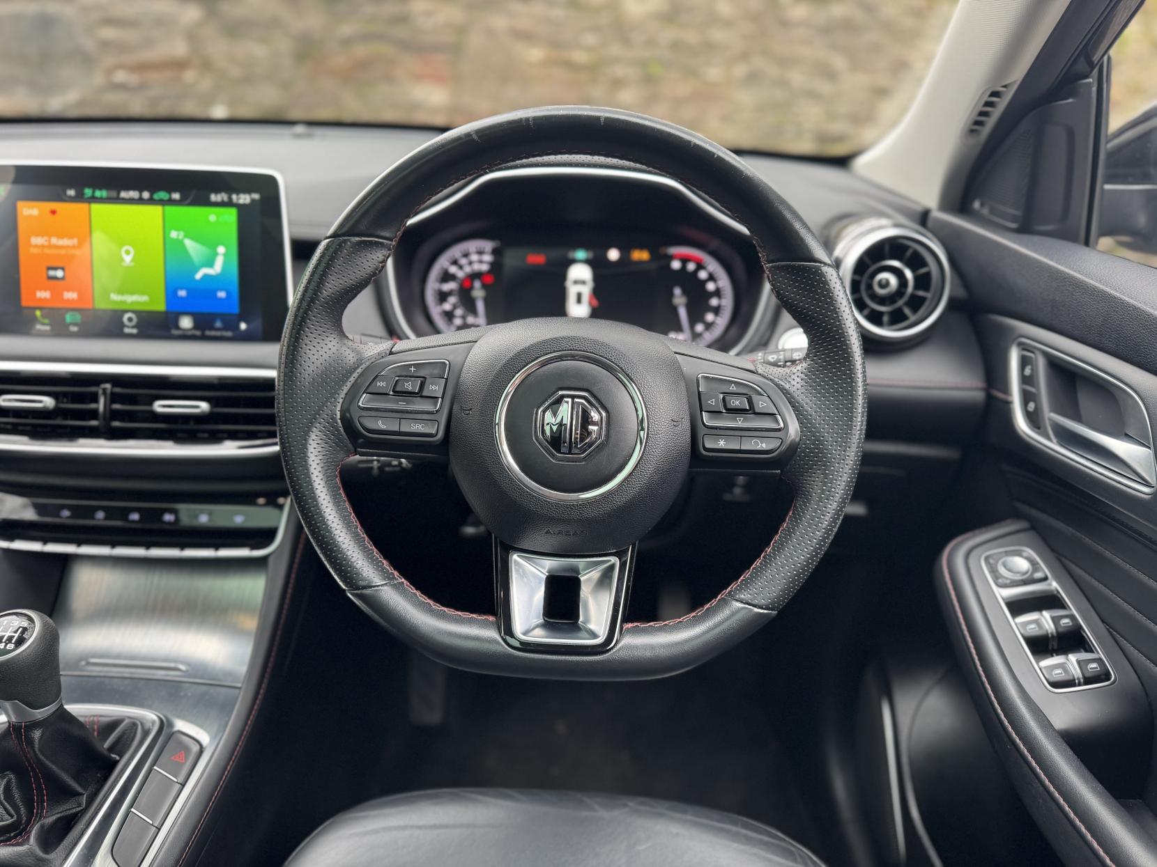 MG MG HS 1.5 T-GDI Exclusive SUV 5dr Petrol Manual Euro 6 (s/s) (162 ps)