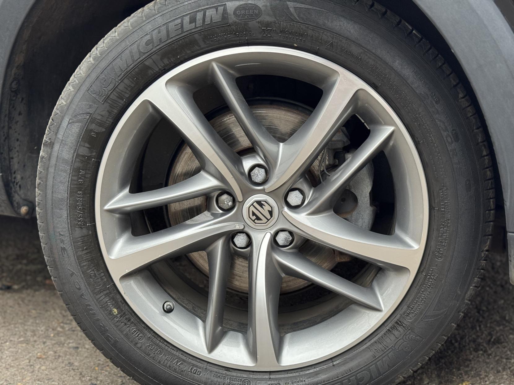 MG MG HS 1.5 T-GDI Exclusive SUV 5dr Petrol Manual Euro 6 (s/s) (162 ps)