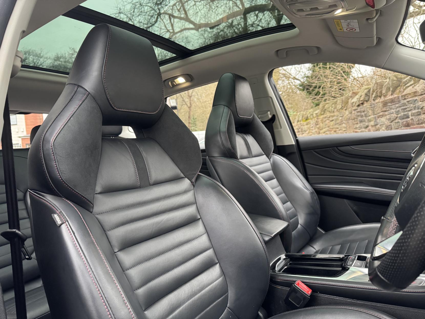 MG MG HS 1.5 T-GDI Exclusive SUV 5dr Petrol Manual Euro 6 (s/s) (162 ps)