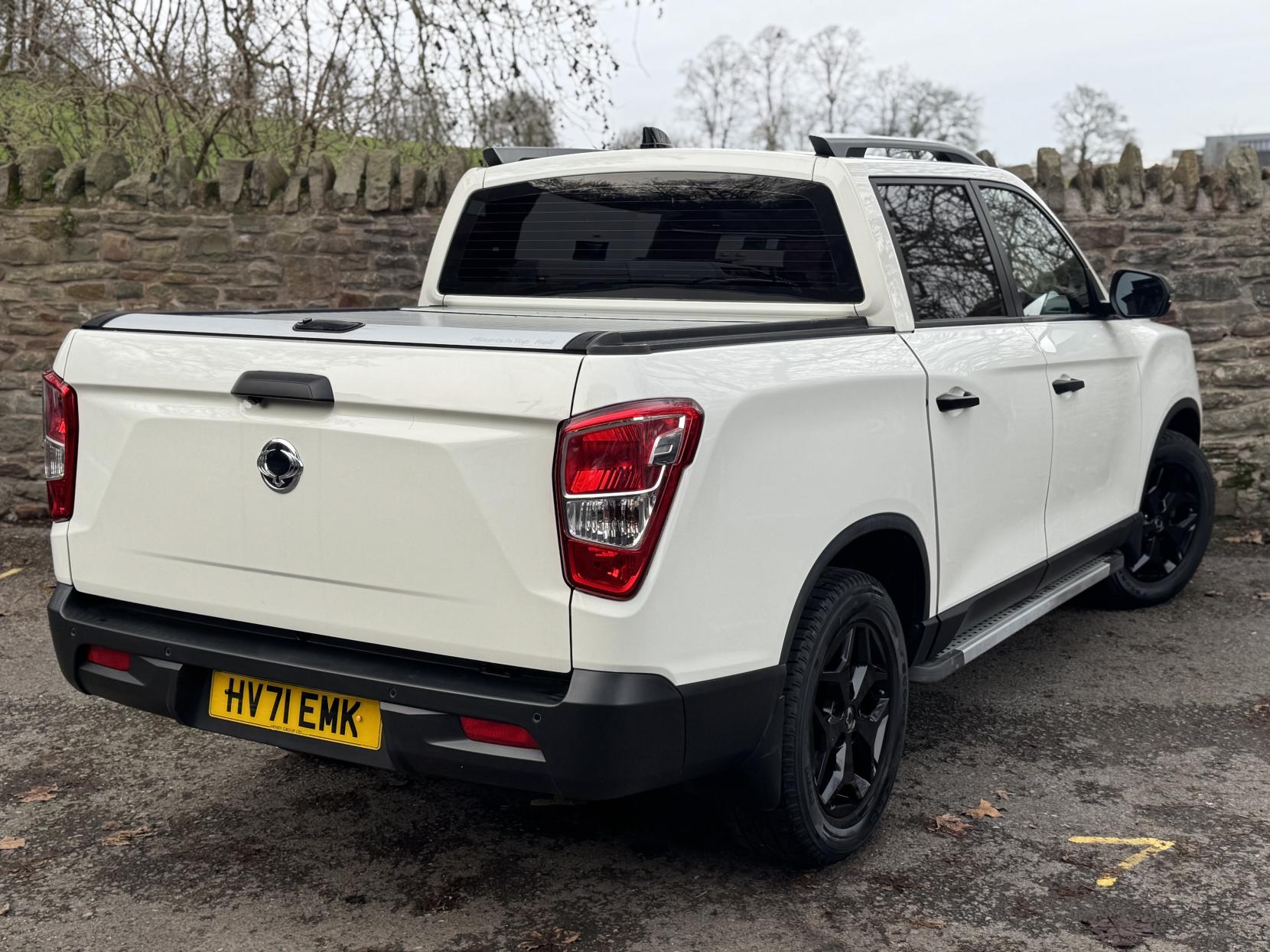 SsangYong Musso 2.2D Saracen Pickup Double Cab 4dr Diesel Auto 4WD Euro 6 (181 ps)