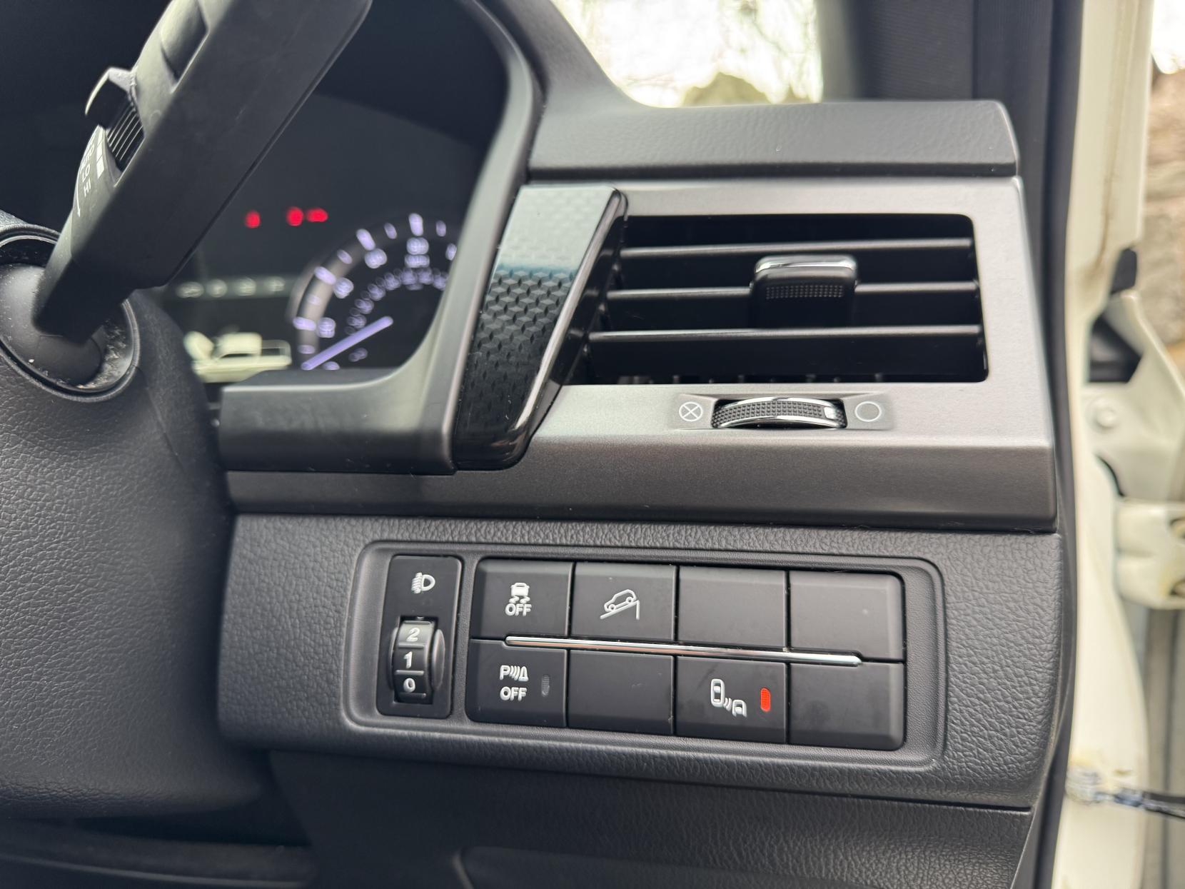 SsangYong Musso 2.2D Saracen Pickup Double Cab 4dr Diesel Auto 4WD Euro 6 (181 ps)