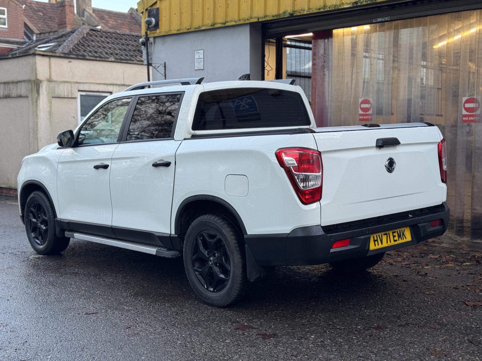 SsangYong Musso 2.2D Saracen Pickup Double Cab 4dr Diesel Auto 4WD Euro 6 (181 ps)