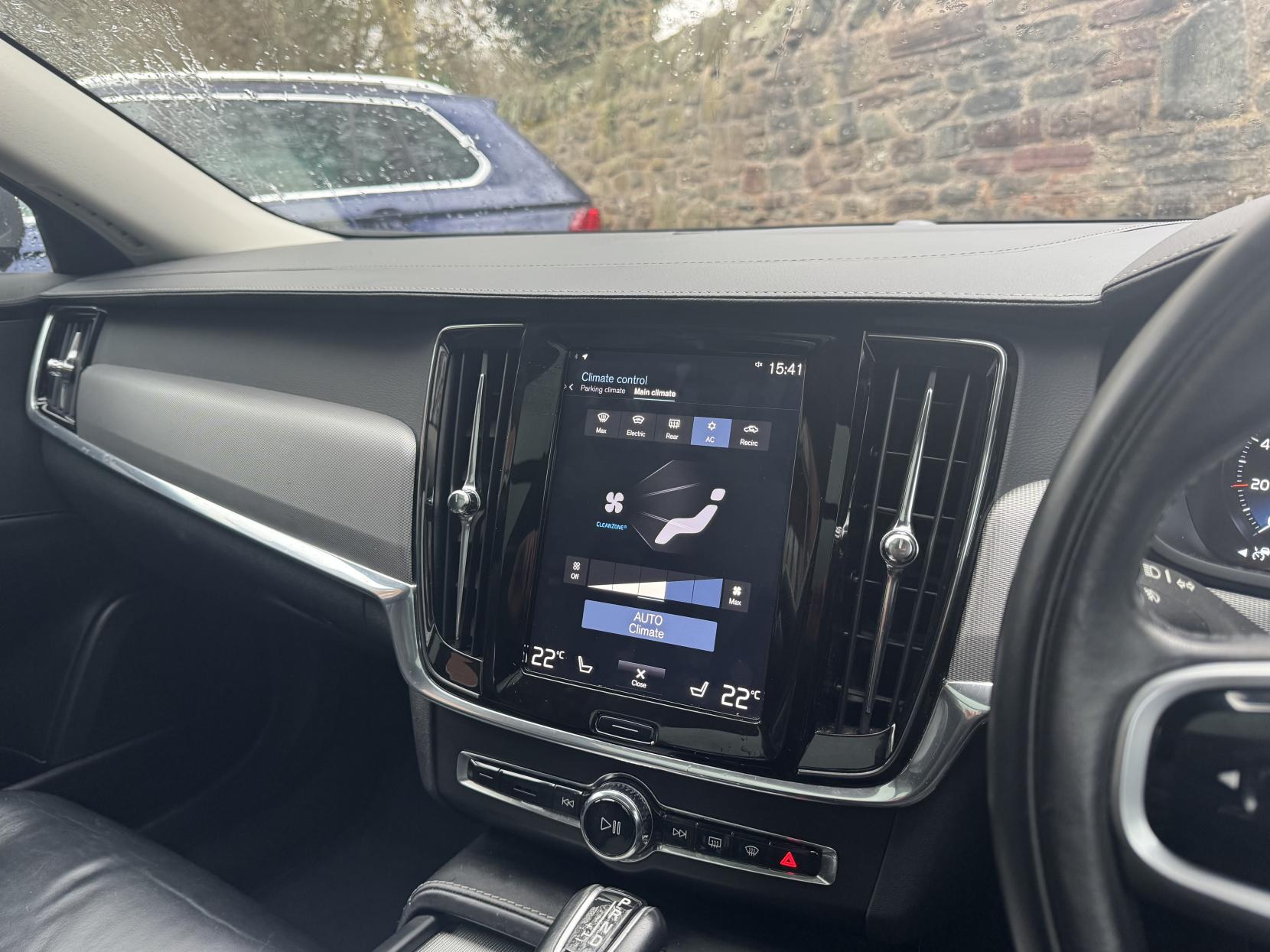 Volvo V90 2.0 D4 Inscription Estate 5dr Diesel Auto Euro 6 (s/s) (190 ps)