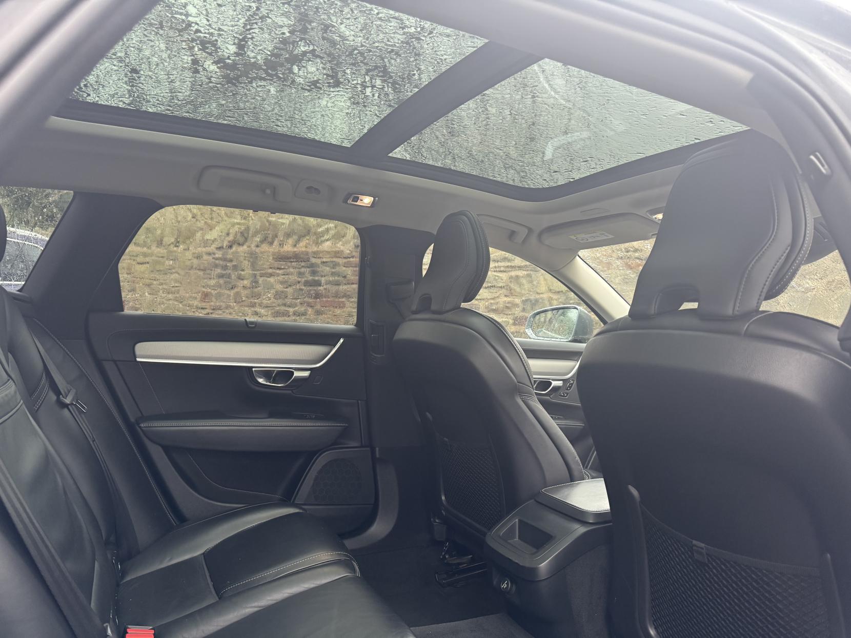 Volvo V90 2.0 D4 Inscription Estate 5dr Diesel Auto Euro 6 (s/s) (190 ps)