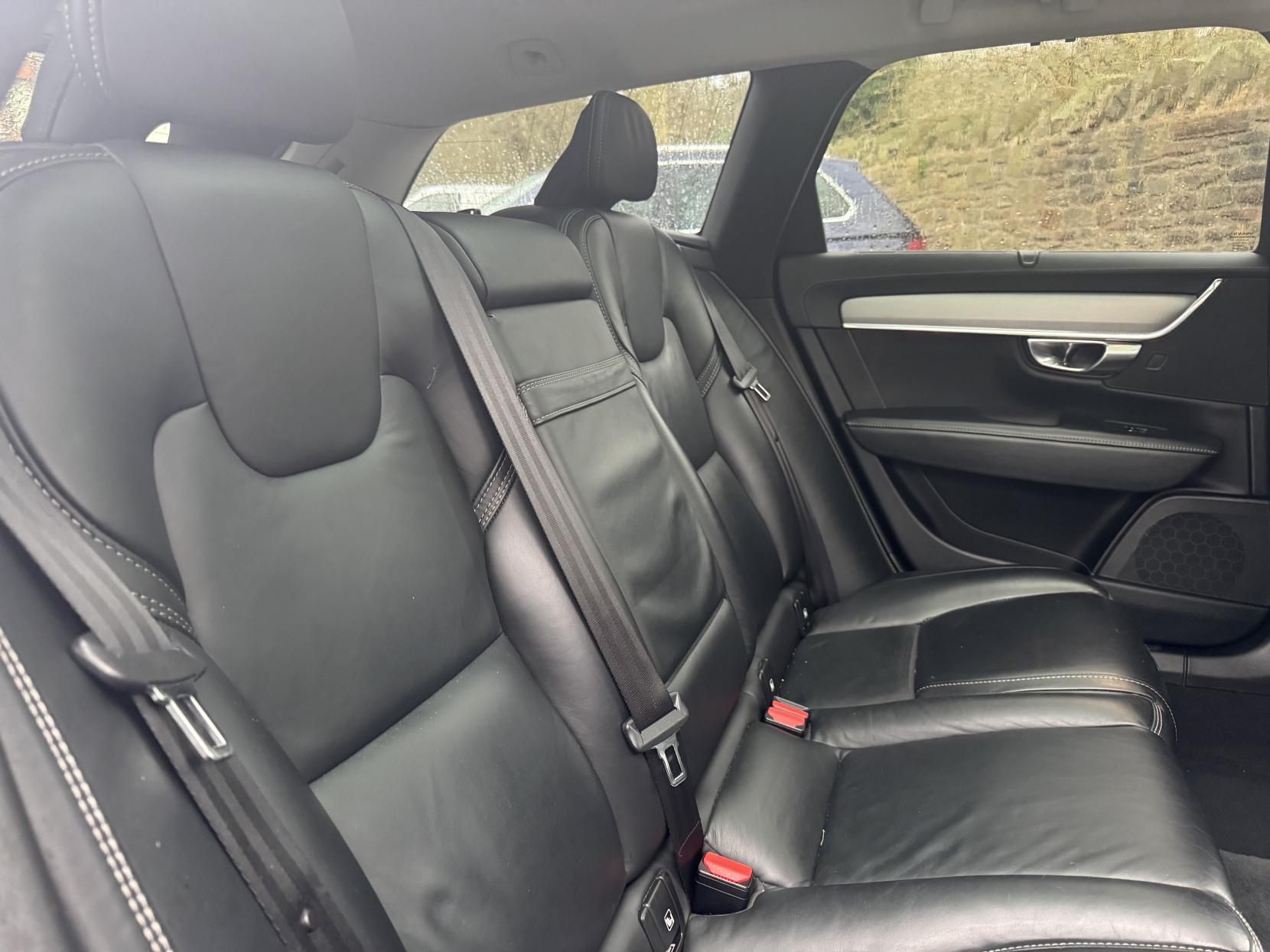 Volvo V90 2.0 D4 Inscription Estate 5dr Diesel Auto Euro 6 (s/s) (190 ps)