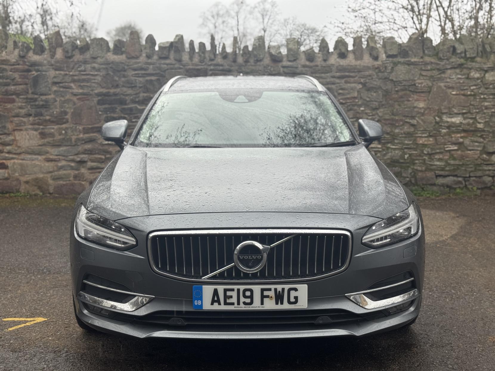 Volvo V90 2.0 D4 Inscription Estate 5dr Diesel Auto Euro 6 (s/s) (190 ps)