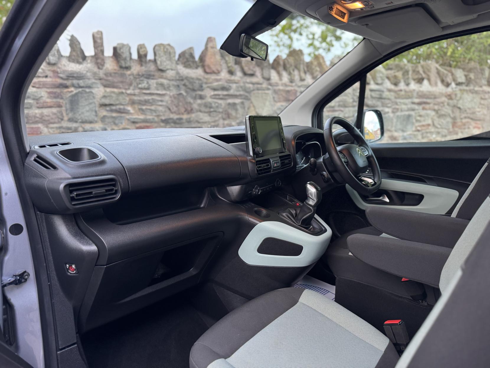 Citroen Berlingo 1.5 BlueHDi Flair M MPV 5dr Diesel Manual Euro 6 (s/s) (100 ps)