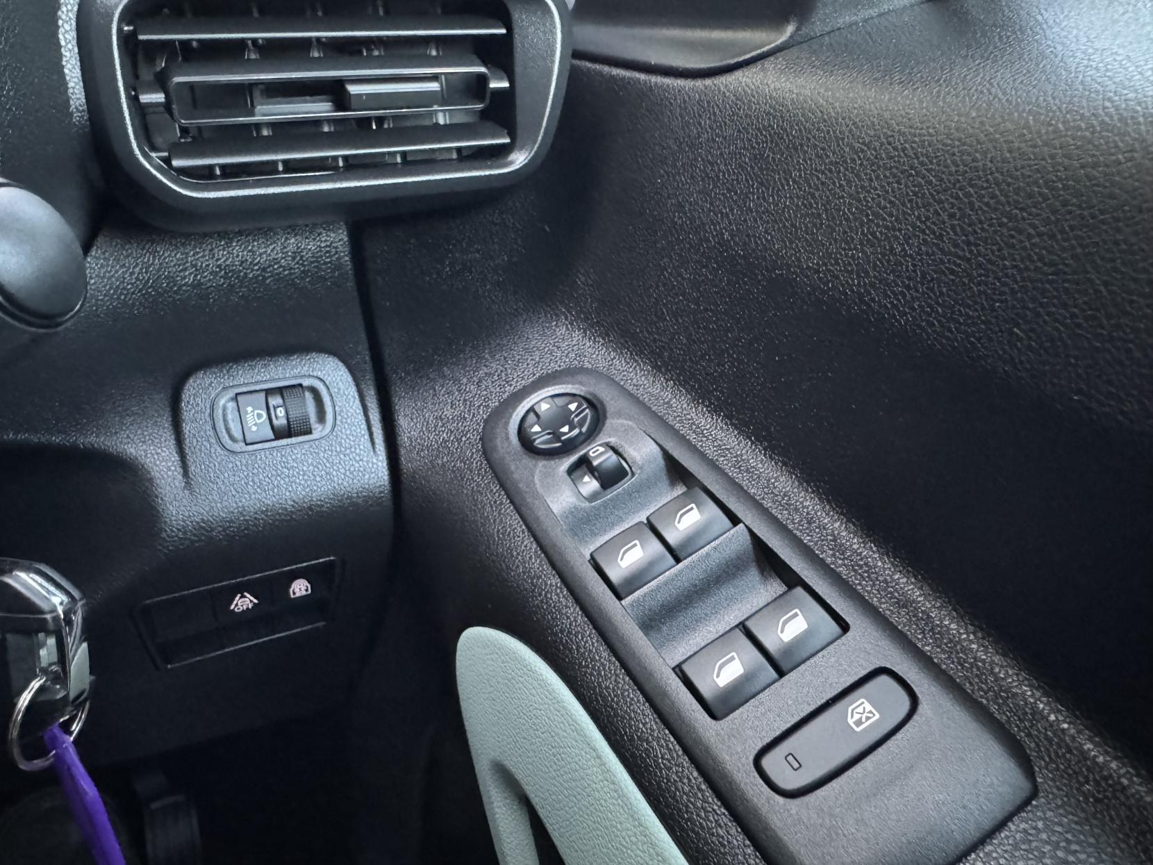 Citroen Berlingo 1.5 BlueHDi Flair M MPV 5dr Diesel Manual Euro 6 (s/s) (100 ps)