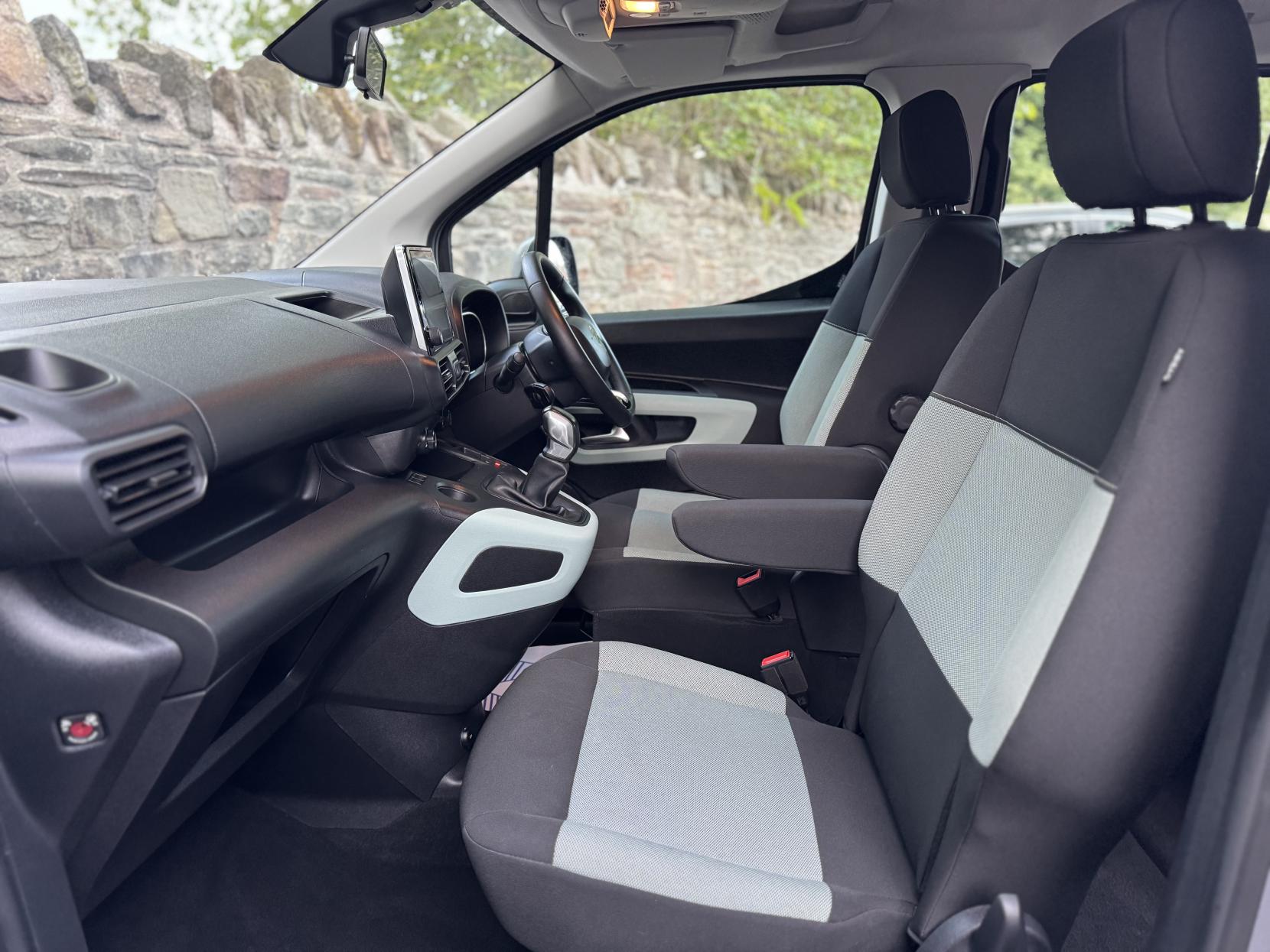 Citroen Berlingo 1.5 BlueHDi Flair M MPV 5dr Diesel Manual Euro 6 (s/s) (100 ps)