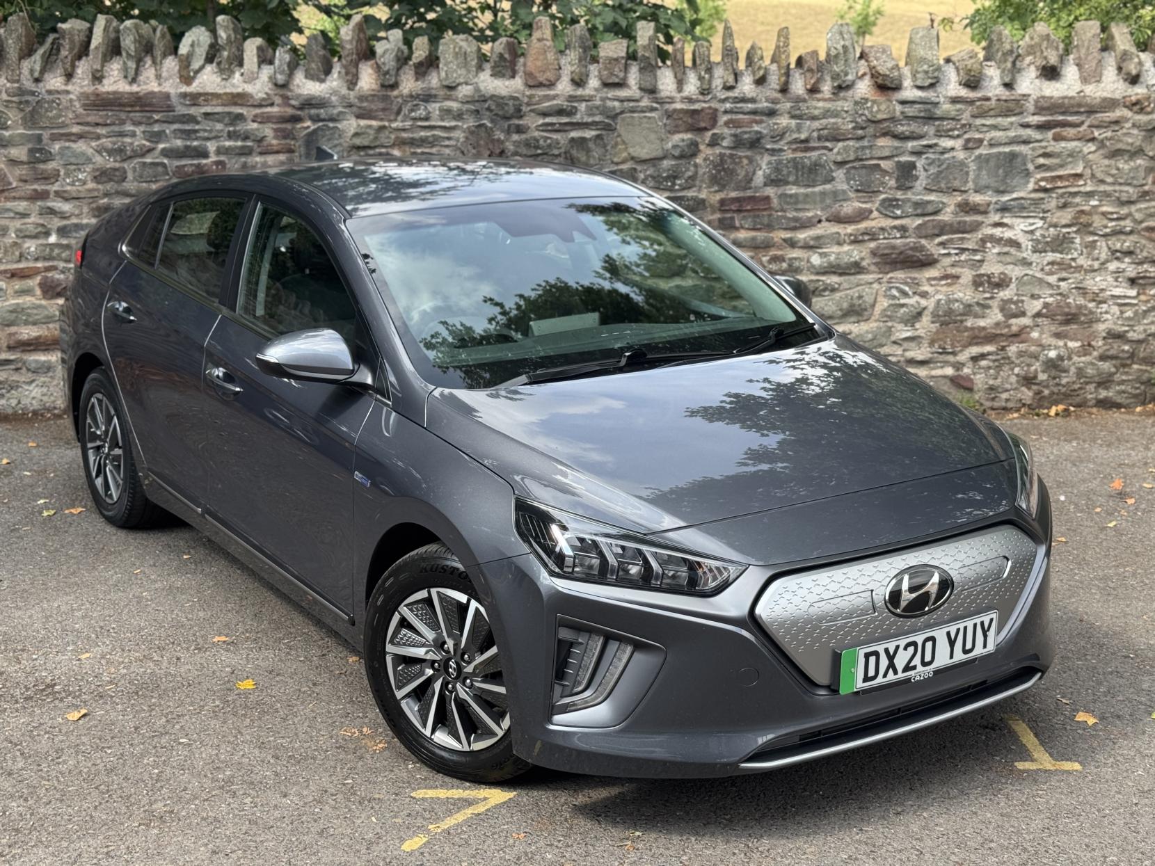 Hyundai IONIQ 38.3kWh Premium Hatchback 5dr Electric Auto (136 ps)