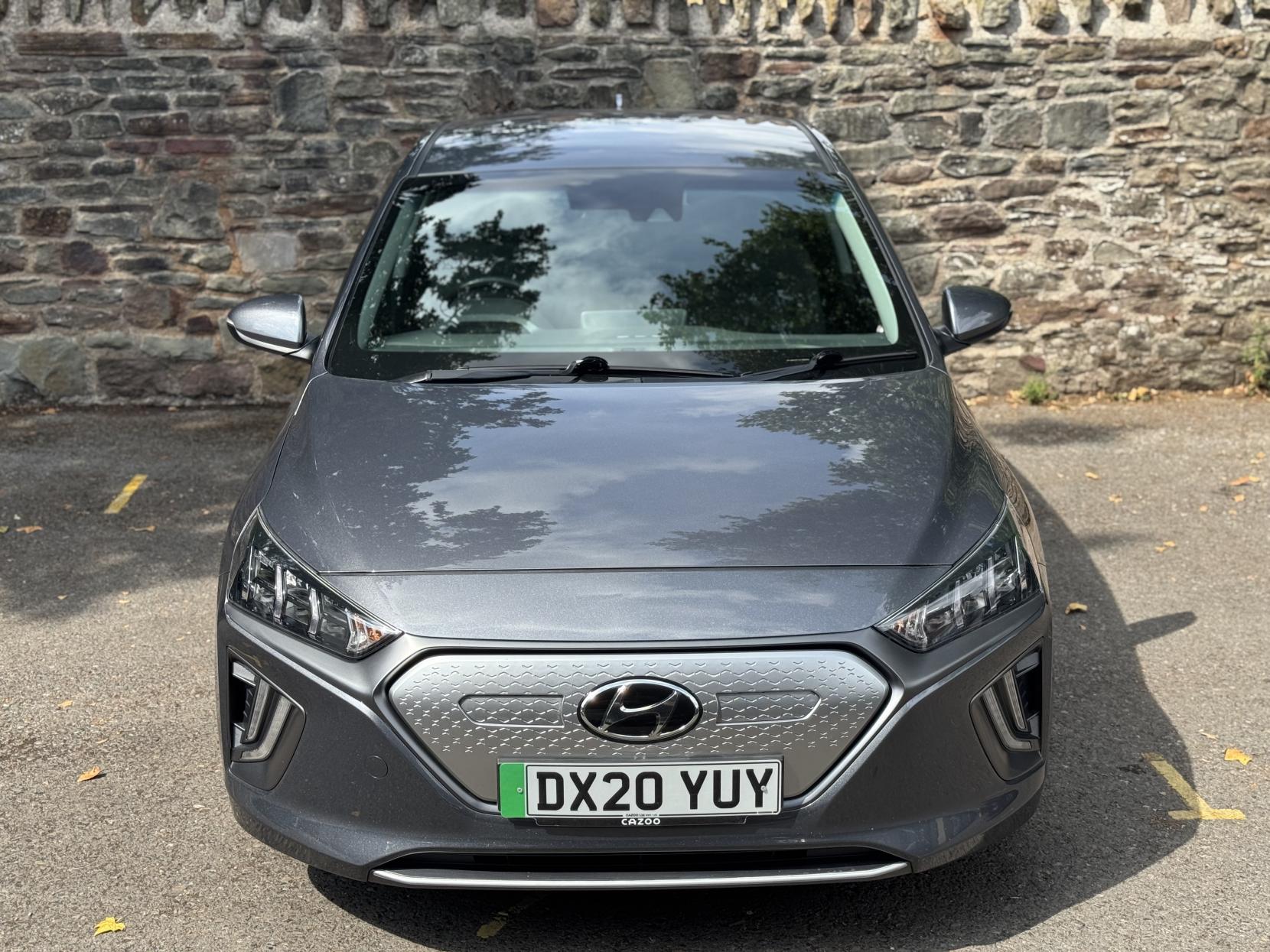 Hyundai IONIQ 38.3kWh Premium Hatchback 5dr Electric Auto (136 ps)