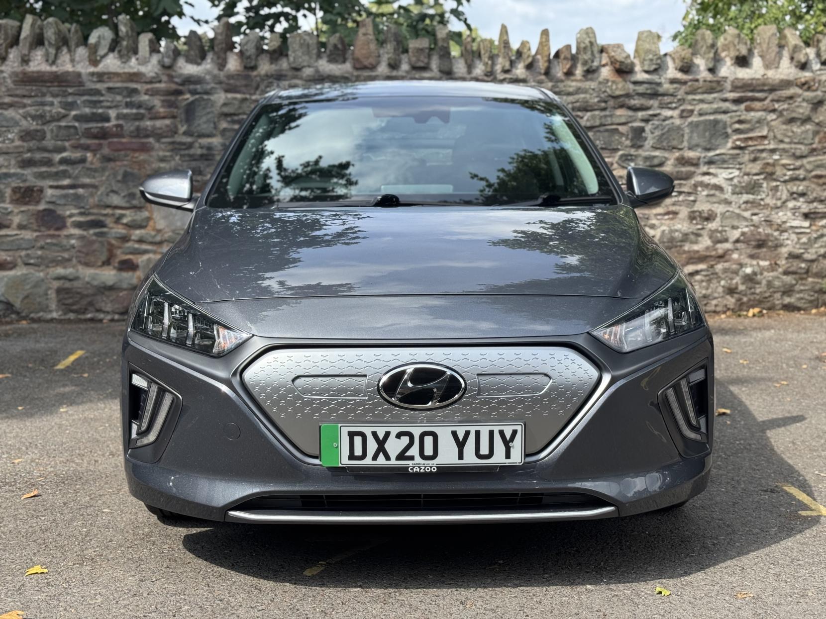 Hyundai IONIQ 38.3kWh Premium Hatchback 5dr Electric Auto (136 ps)
