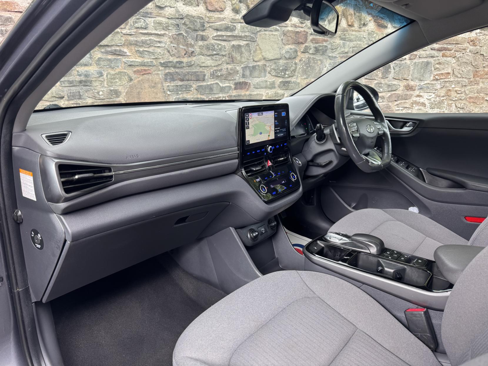 Hyundai IONIQ 38.3kWh Premium Hatchback 5dr Electric Auto (136 ps)