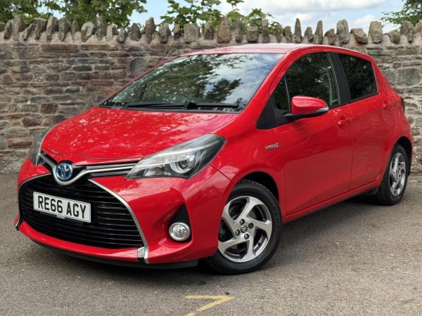 Toyota Yaris 1.5 VVT-h Icon Hatchback 5dr Petrol Hybrid E-CVT Euro 6 (Safety Sense) (101 ps)