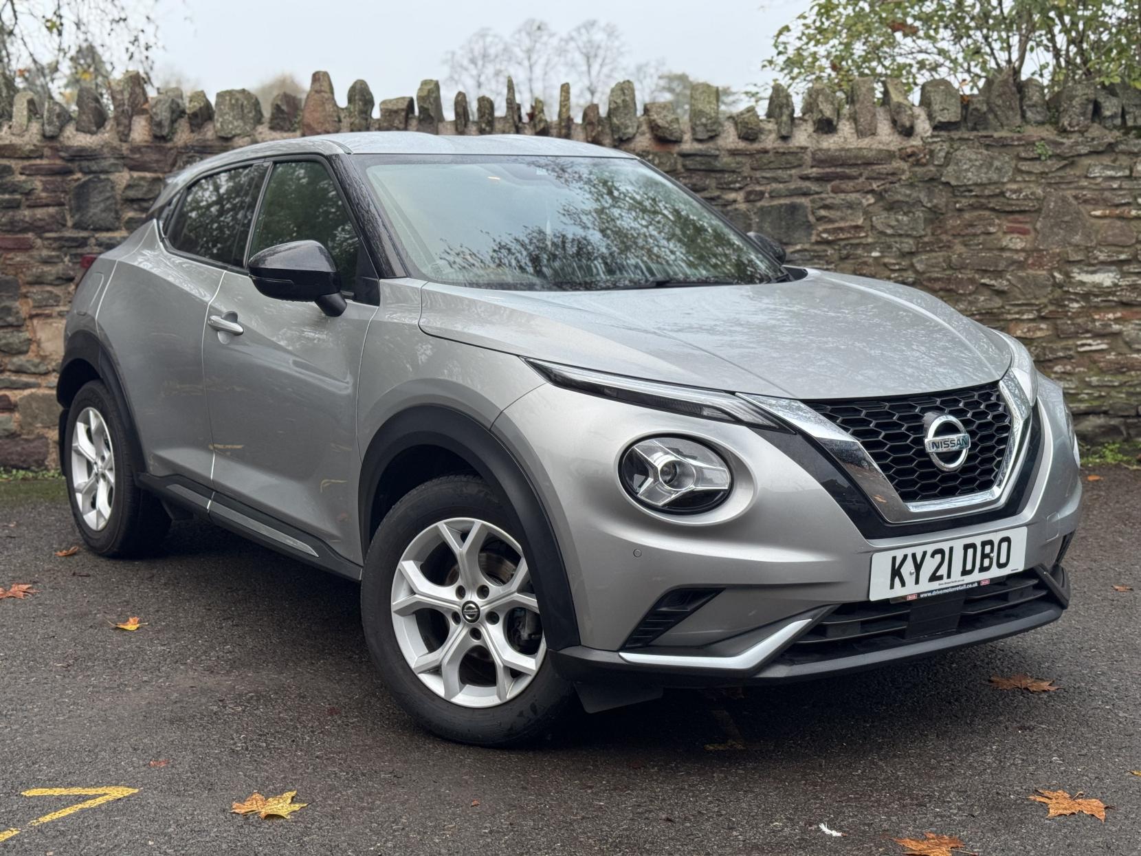 Nissan Juke 1.0 DIG-T N-Connecta SUV 5dr Petrol Manual Euro 6 (s/s) (114 ps)