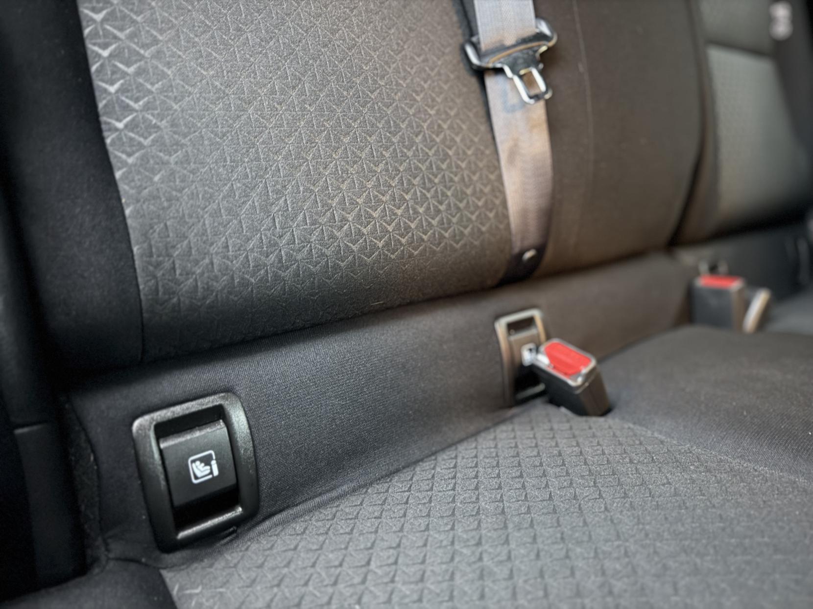 Nissan Juke 1.0 DIG-T N-Connecta SUV 5dr Petrol Manual Euro 6 (s/s) (114 ps)