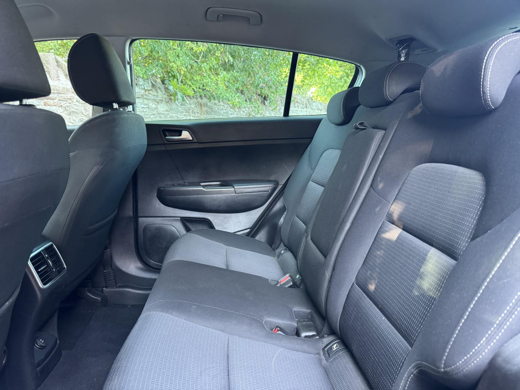 Kia Sportage 1.6 GDi 2 SUV 5dr Petrol Manual Euro 6 (s/s) (130 bhp)