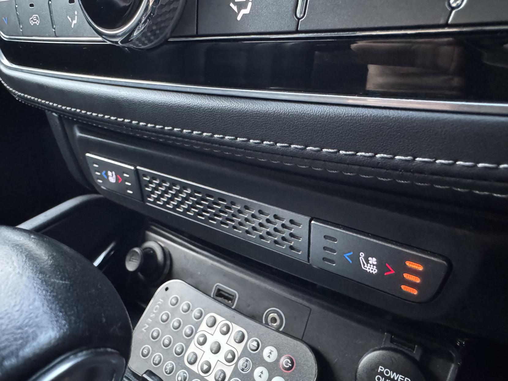 SsangYong Rexton 2.2D Ultimate SUV 5dr Diesel T-Tronic 4WD Euro 6 (181 ps)