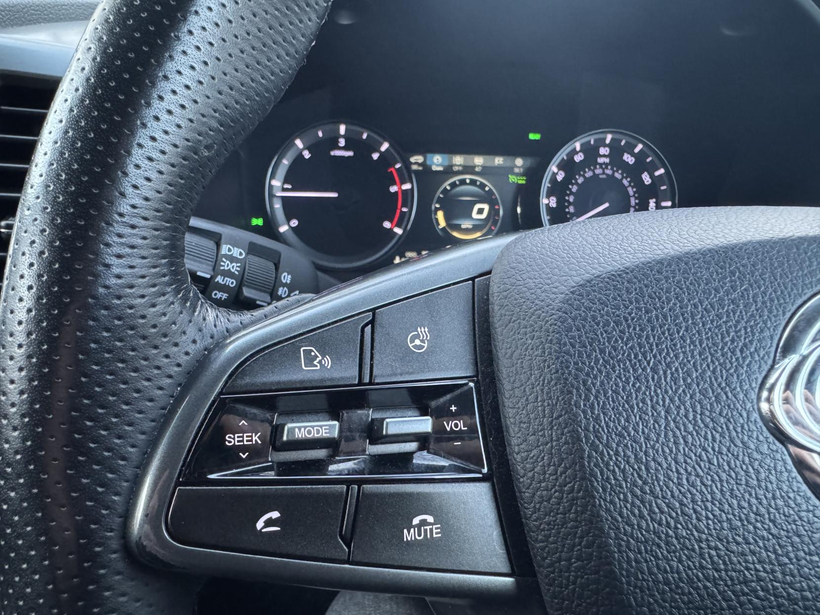 SsangYong Rexton 2.2D Ultimate SUV 5dr Diesel T-Tronic 4WD Euro 6 (181 ps)