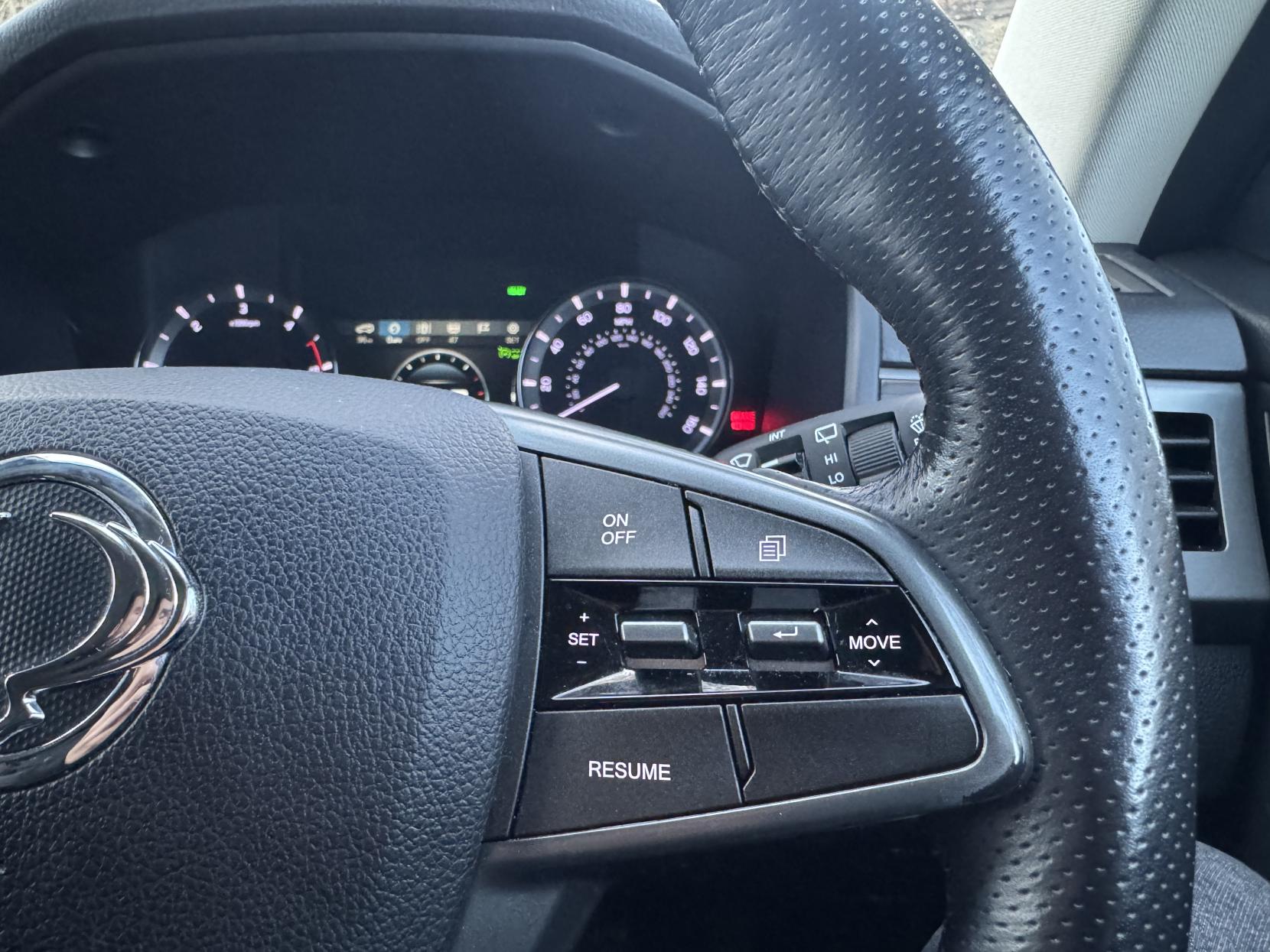 SsangYong Rexton 2.2D Ultimate SUV 5dr Diesel T-Tronic 4WD Euro 6 (181 ps)