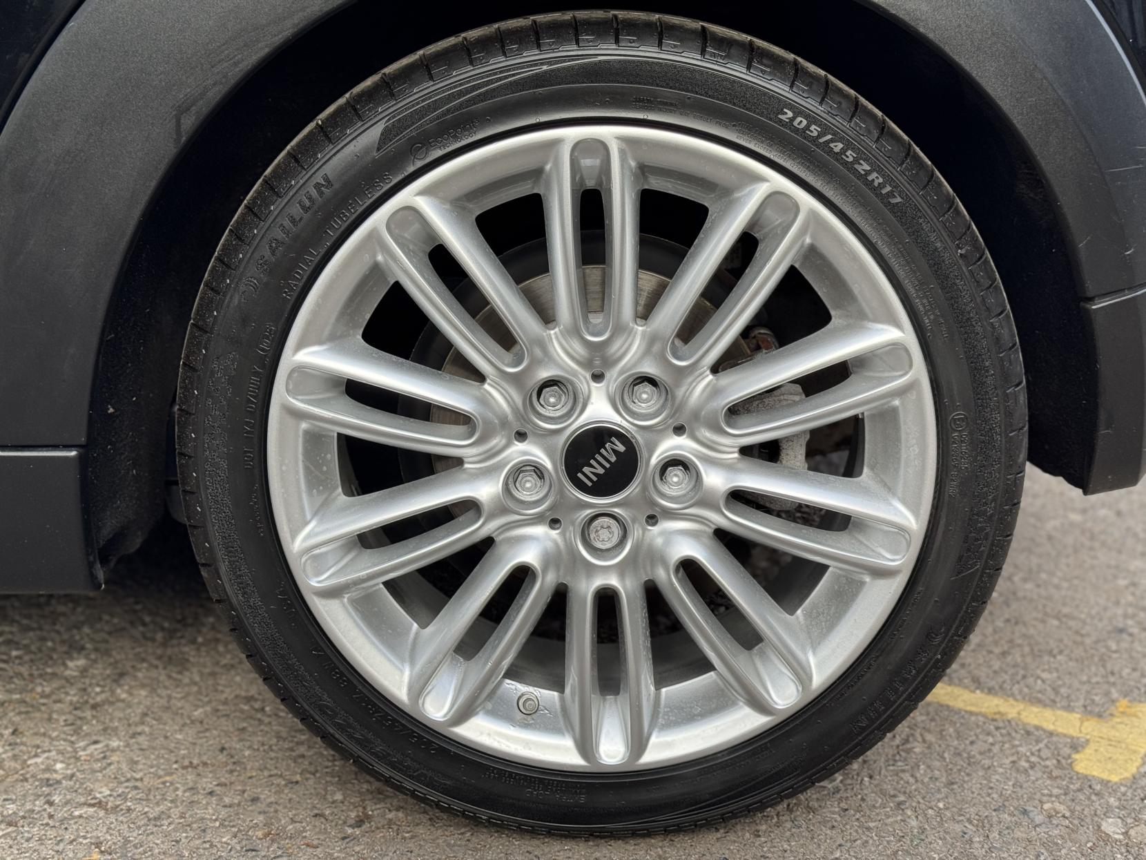 MINI Convertible 1.5 Cooper Convertible 2dr Petrol Auto Euro 6 (s/s) (136 ps)