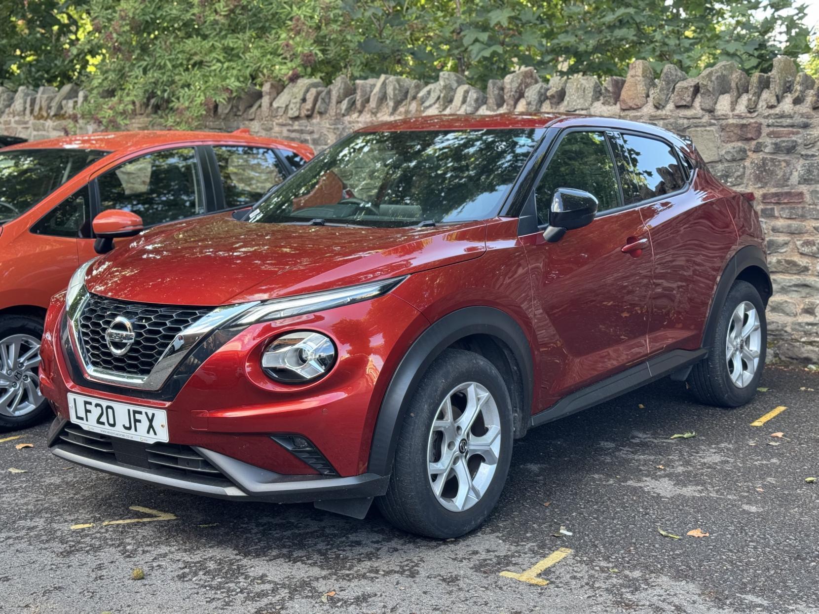 Nissan Juke 1.0 DIG-T N-Connecta SUV 5dr Petrol DCT Auto Euro 6 (s/s) (117 ps)